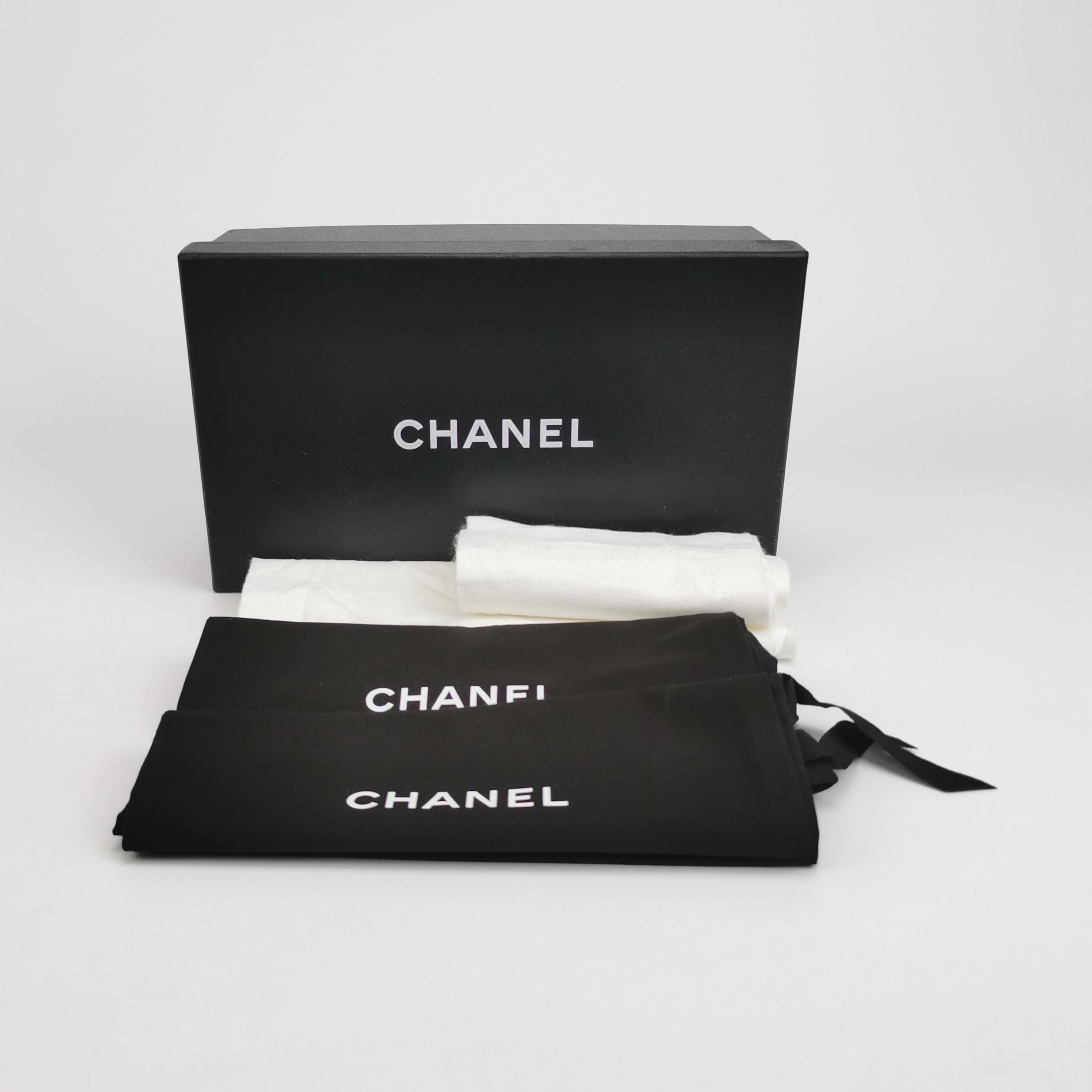 Chanel Chanel Women 8 Flats Size US 8 / IT 38 - 6 Thumbnail