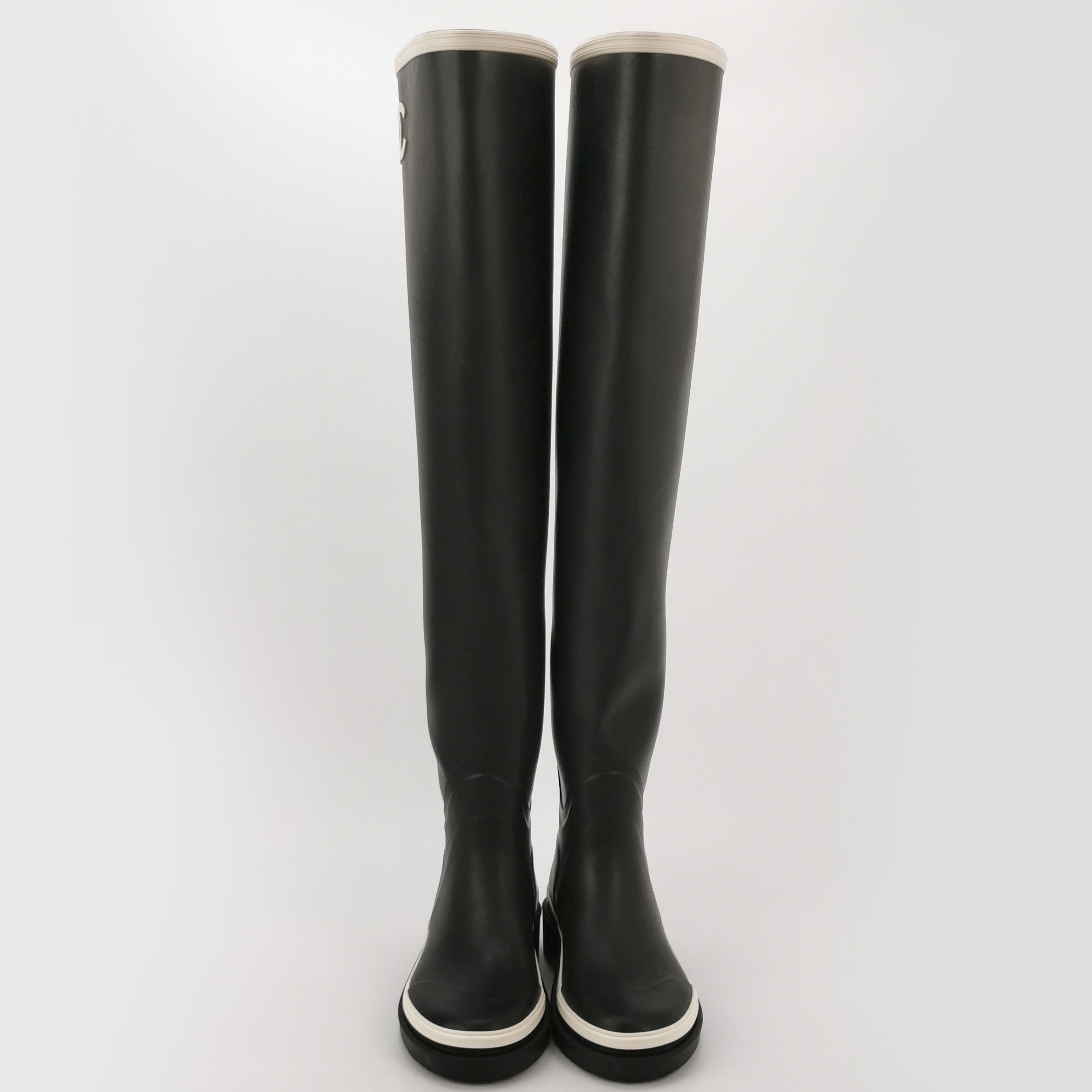 Chanel Chanel Women 6 Boots Size US 6 / IT 36 - 3 Thumbnail