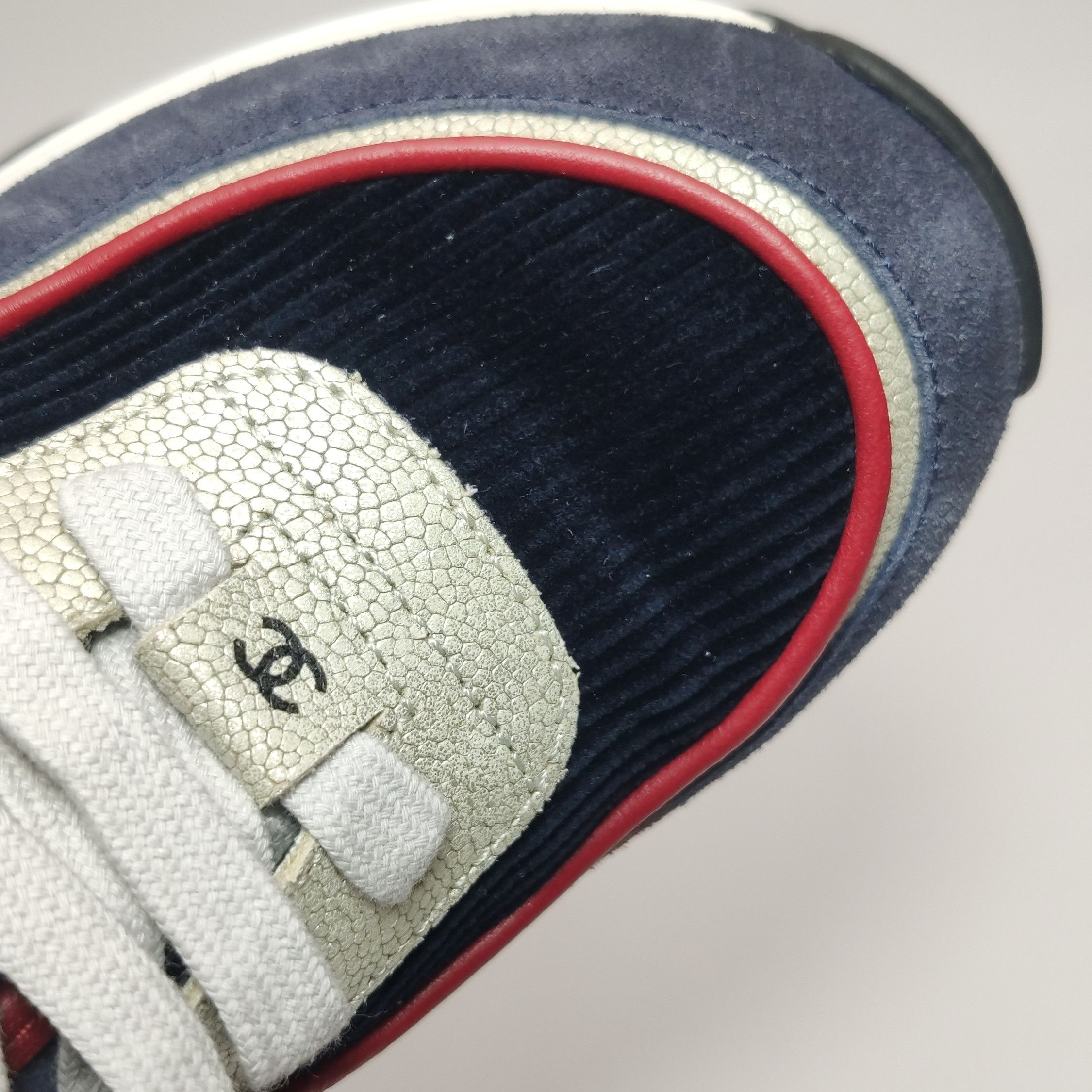 Chanel Chanel Women 6 Lowtop Sneakers Size US 6 / IT 36 - 10 Thumbnail