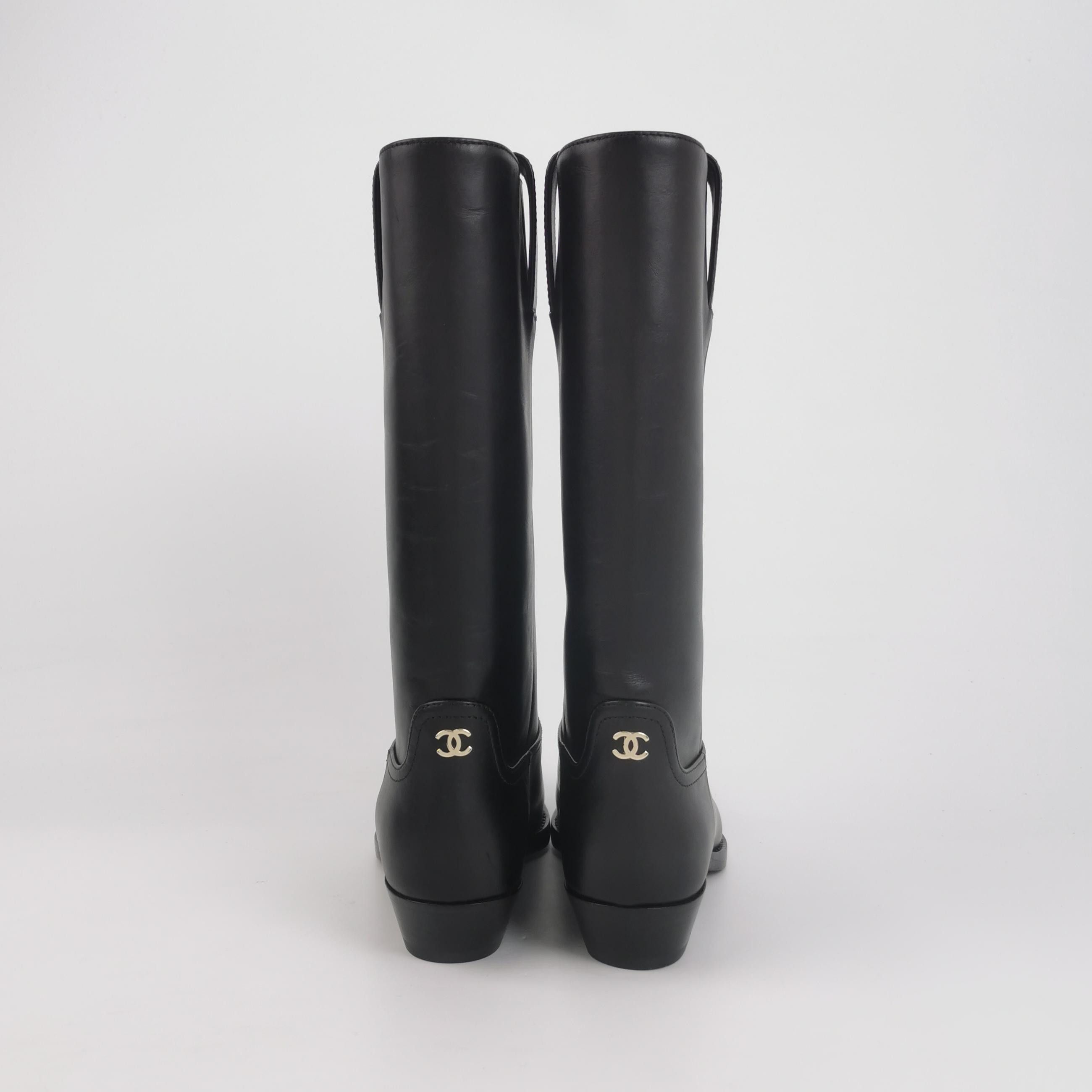 Chanel Chanel Women 6 Boots Size US 6 / IT 36 - 4 Thumbnail