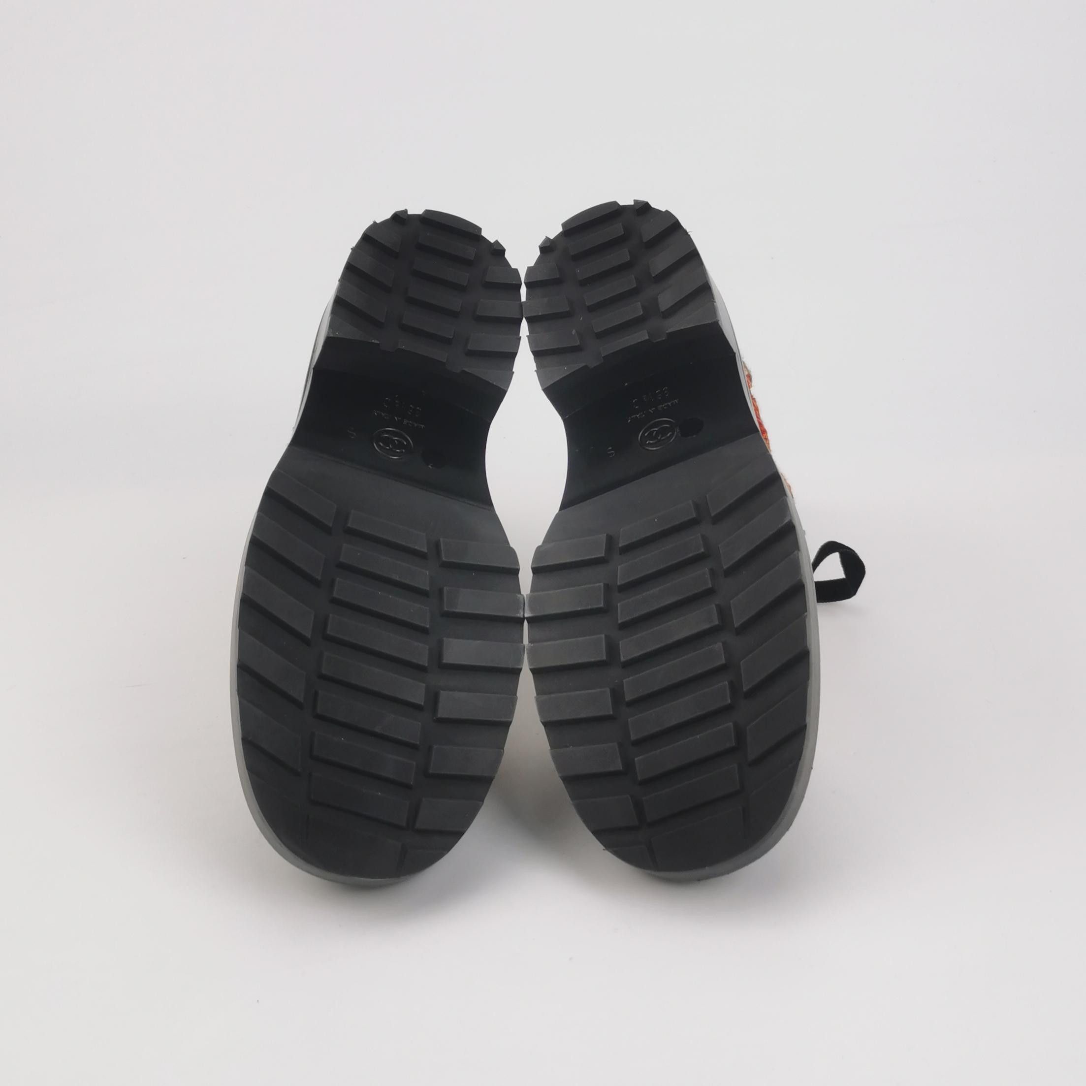 Chanel Chanel Women 6-5 Boots Size US 6.5 / IT 36.5 - 5 Thumbnail