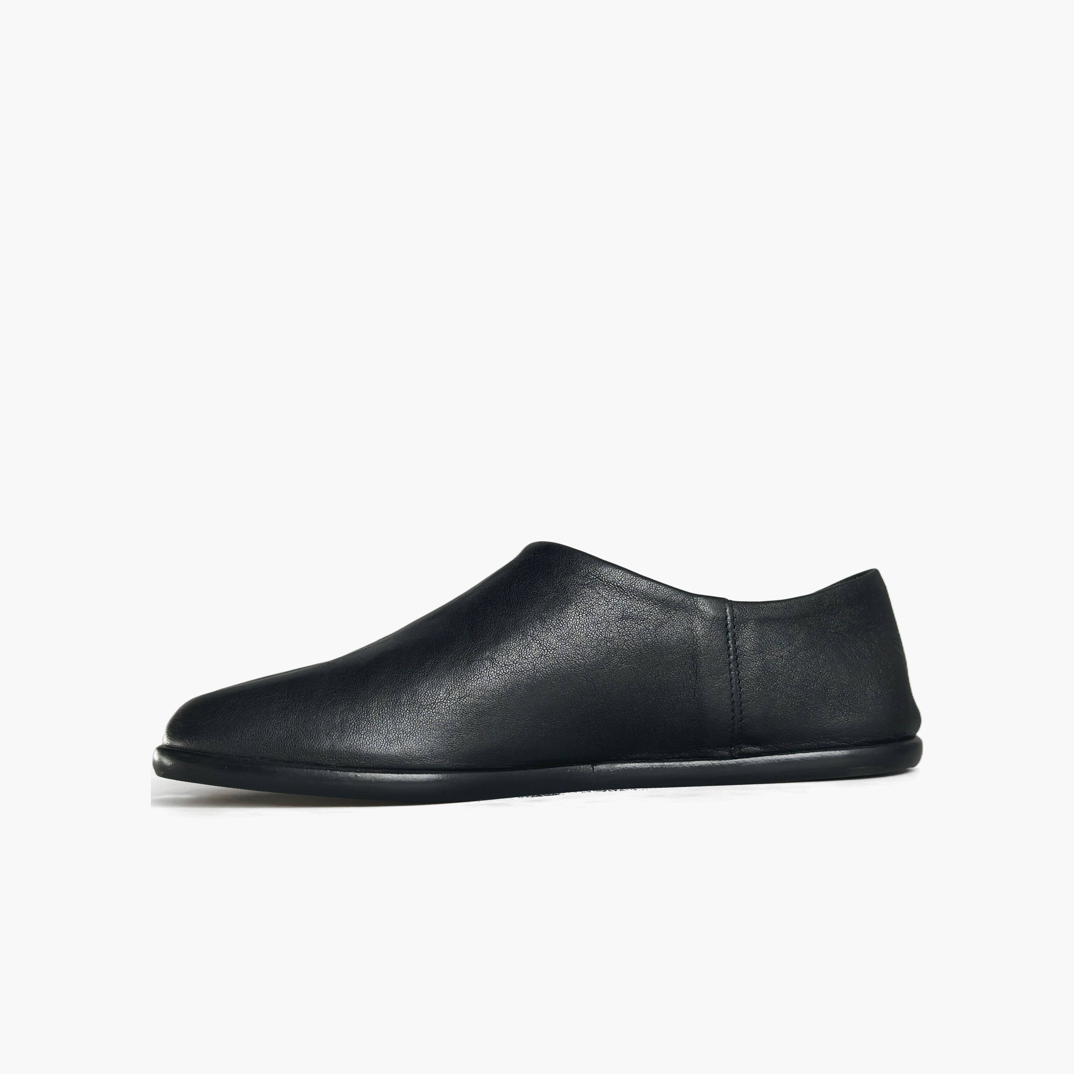 Maison Margiela Maison Margiela Black Leather Tabi Flats 37 Size US 7 / IT 37 - 3 Thumbnail