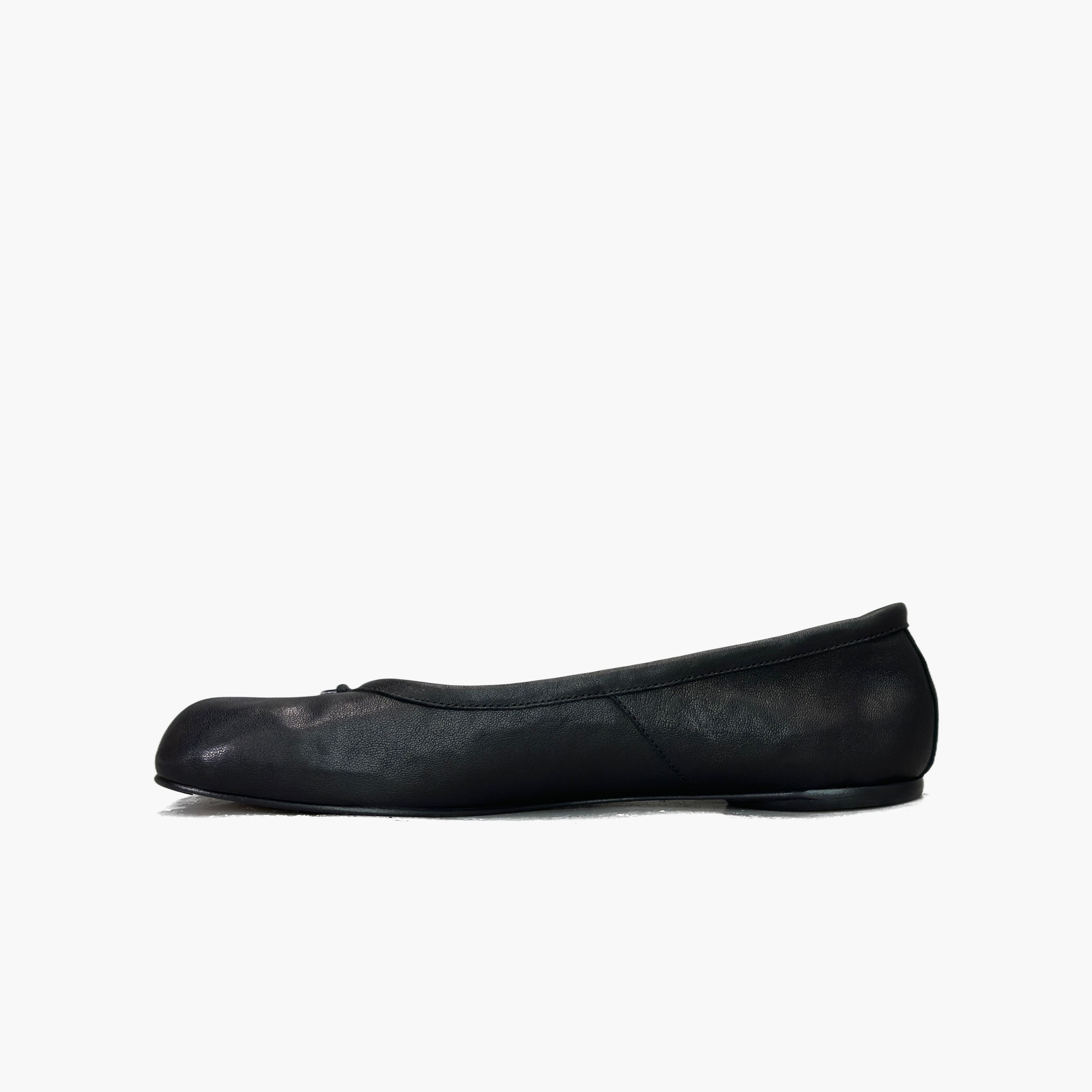 Maison Margiela Maison Margiela Black Leather Tabi Ballet Flats Size 38 Size US 8 / IT 38 - 3 Thumbnail