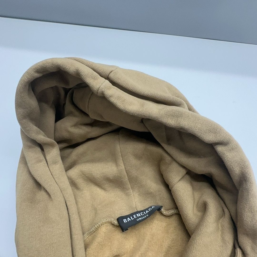 Balenciaga Balenciaga x WFP Logo Hoodie Size S Size US S / EU 44-46 / 1 - 4 Thumbnail