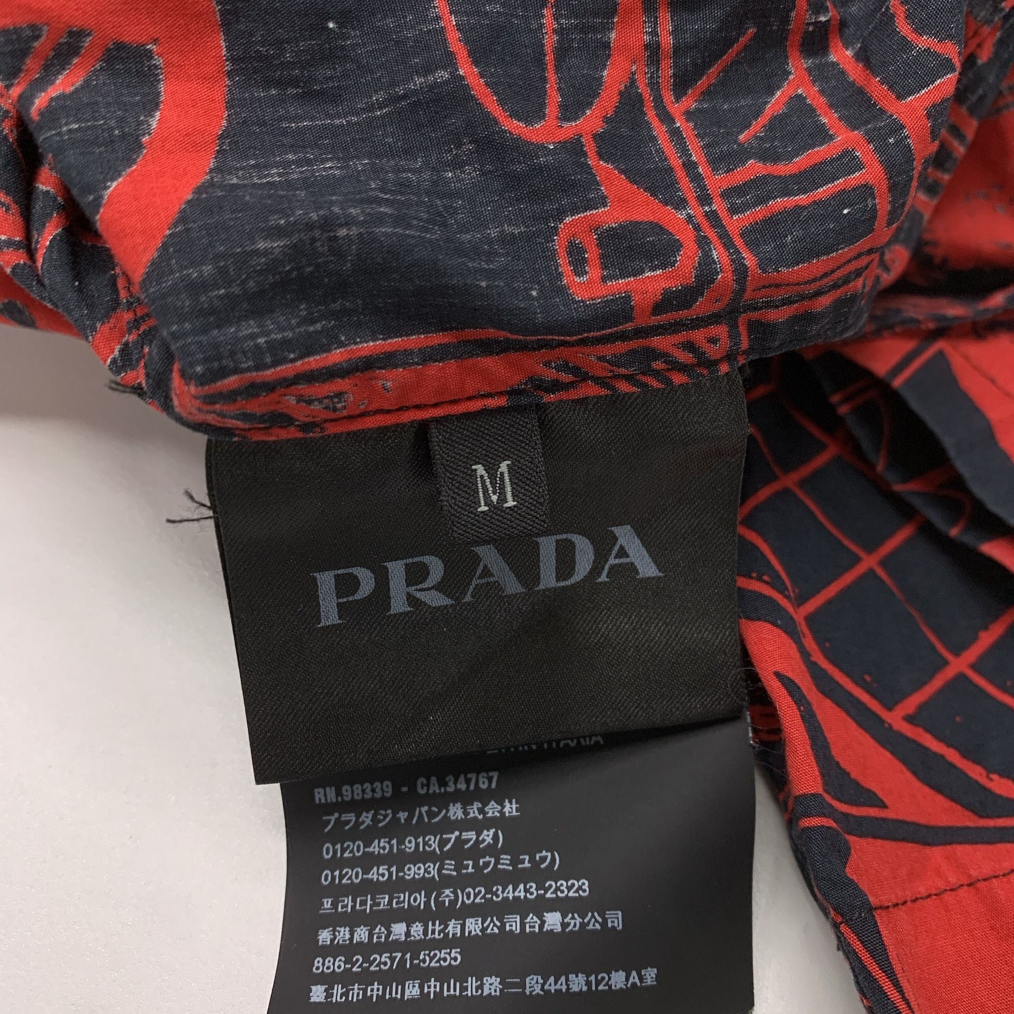 Prada Prada Comic Print Shirt Size M Size US M / EU 48-50 / 2 - 4 Thumbnail