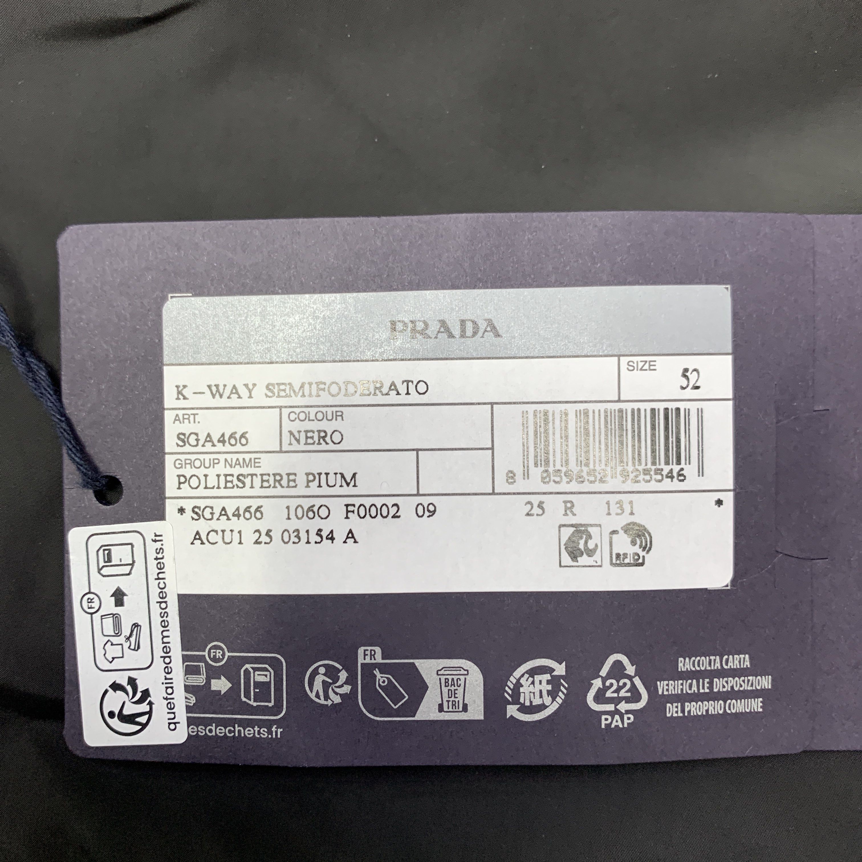 Prada Prada Logo Plaque Zip-Up Hooded Jacket Size L Size US L / EU 52-54 / 3 - 3 Thumbnail