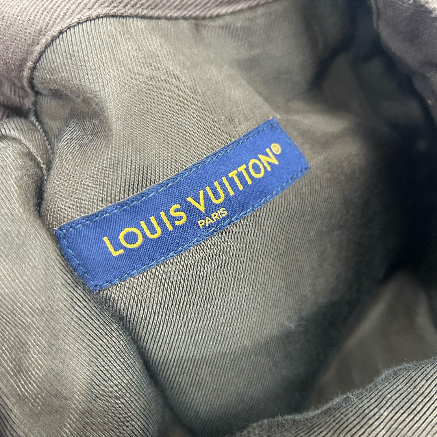 Louis Vuitton Louis Vuitton Monogram Debossed Jeans Size 34 Size US 34 / EU 50 - 5 Thumbnail