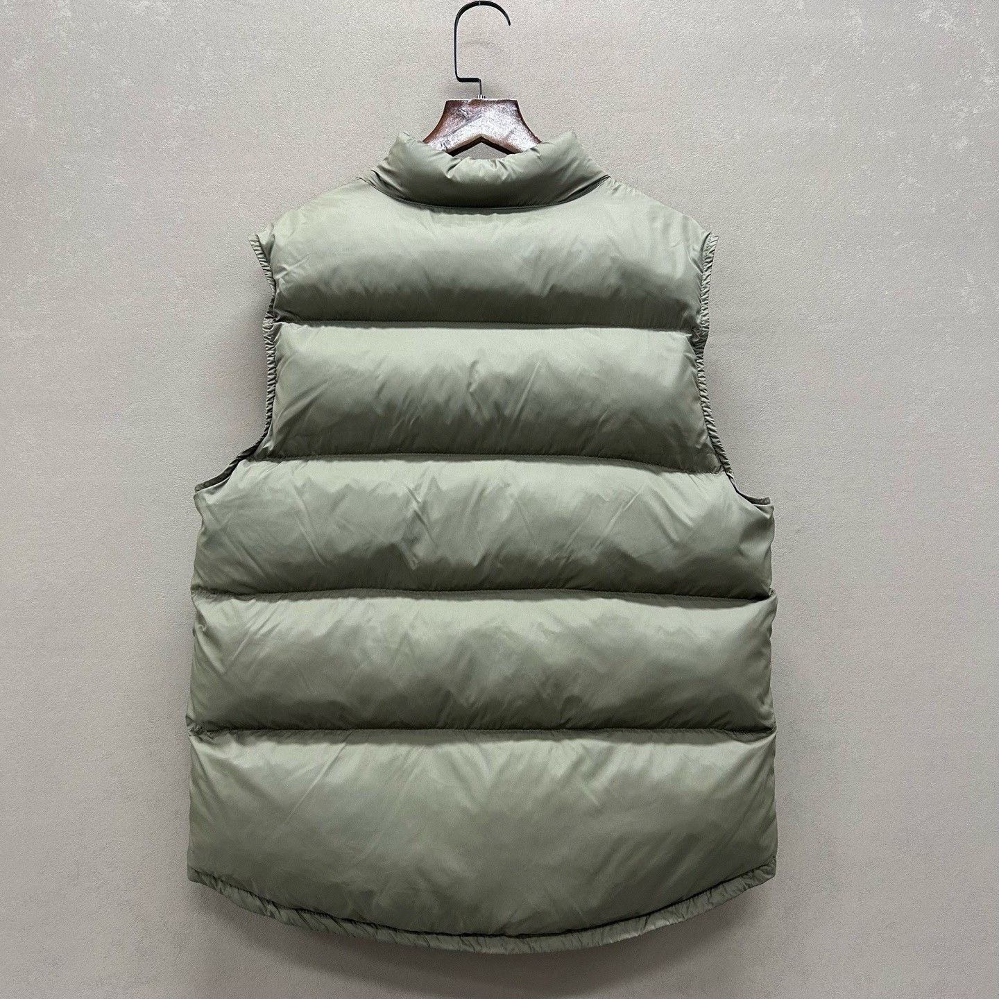 Celine Celine Triomphe Puffer Vest Size 36 Size XS / US 0-2 / IT 36-38 - 3 Thumbnail