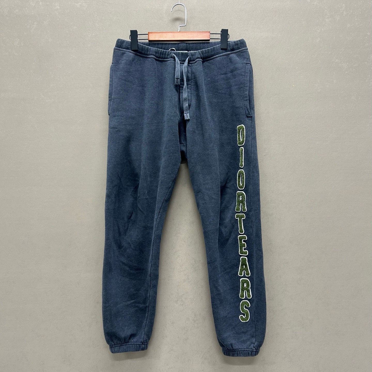 Dior Dior x Denim Tears Embroidery Sweatpants Size S Size US 30 / EU 46 - 2 Thumbnail