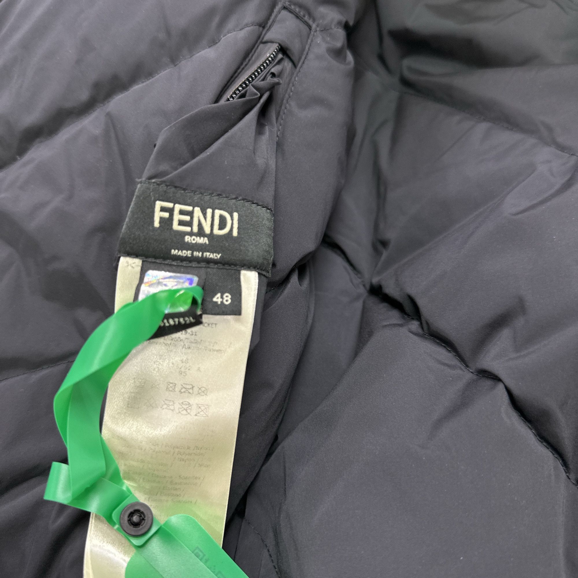 Fendi Fendi Reversible FF Down Jacket Size 48 Size US M / EU 48-50 / 2 - 5 Thumbnail