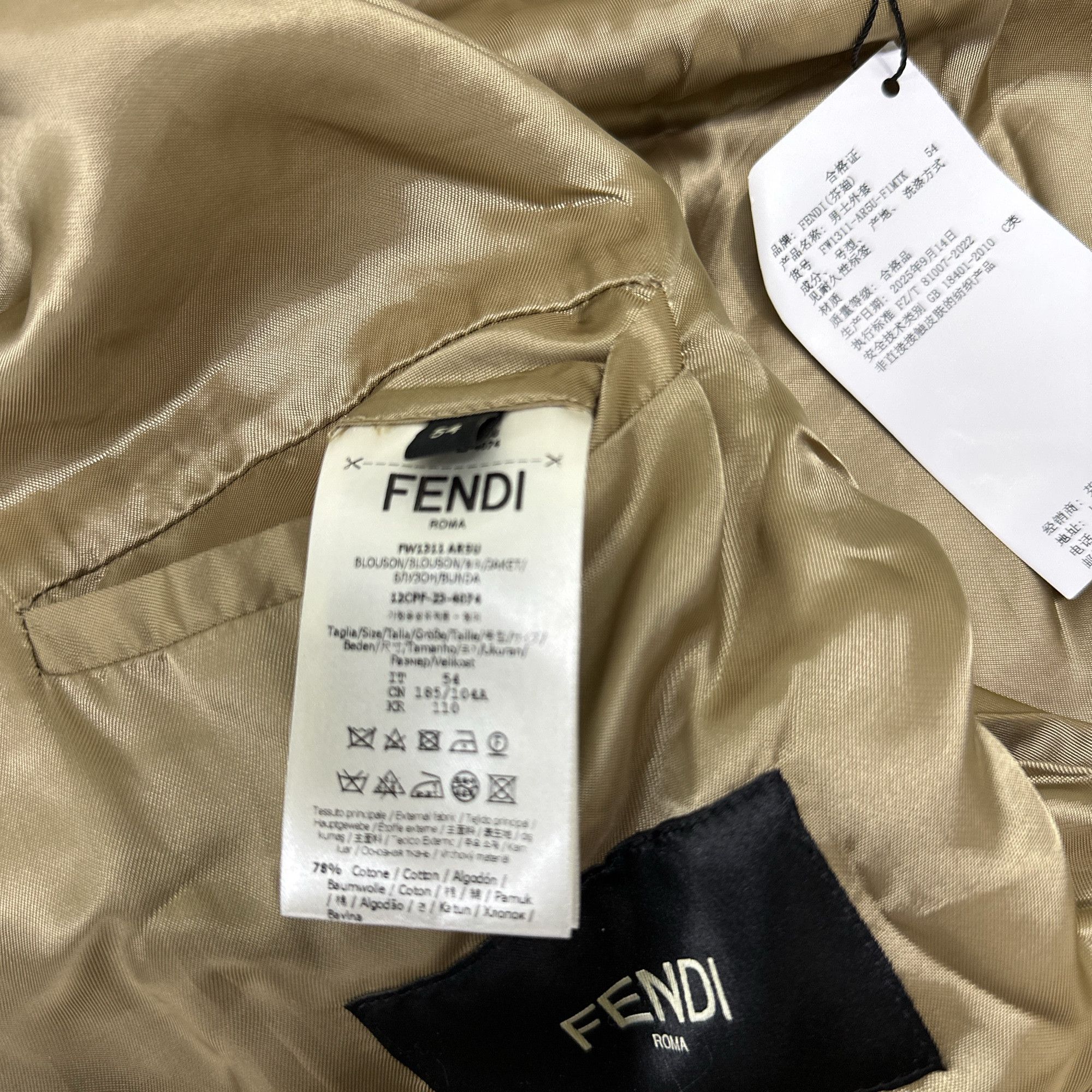 Fendi Fendi FF Logo Print Jacket Size 54 Size US L / EU 52-54 / 3 - 5 Thumbnail