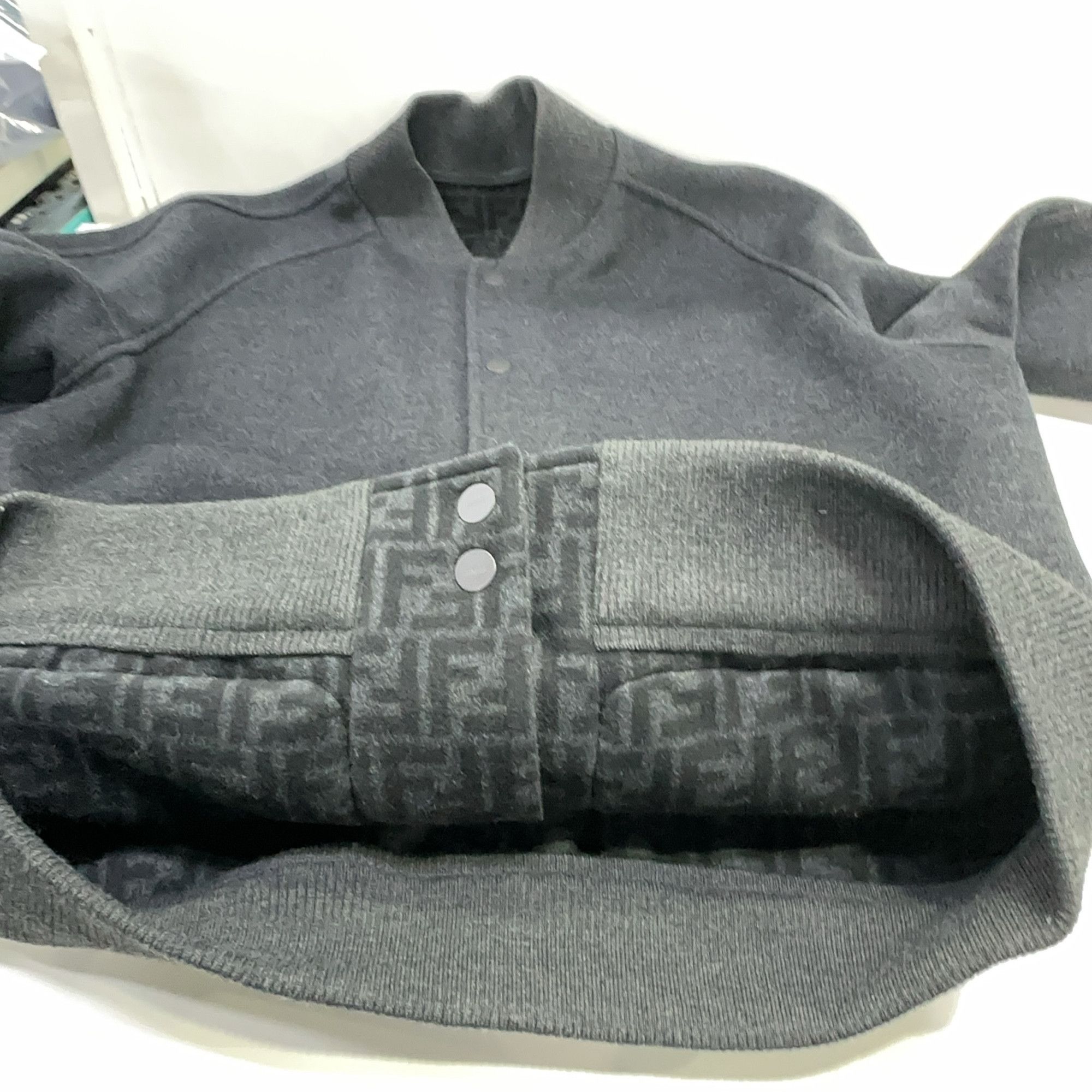 Fendi Fendi FF Logo Reversible Bomber Jacket Size M Size US M / EU 48-50 / 2 - 8 Thumbnail