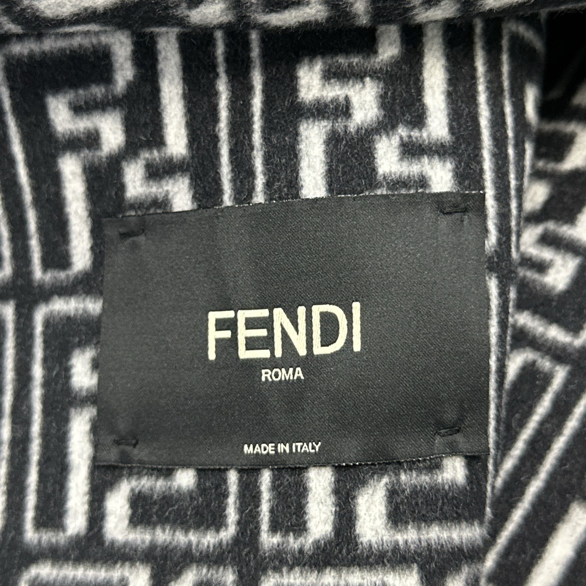 Fendi Fendi FF Logo Interior Wool Coat Size L Size US L / EU 52-54 / 3 - 4 Thumbnail