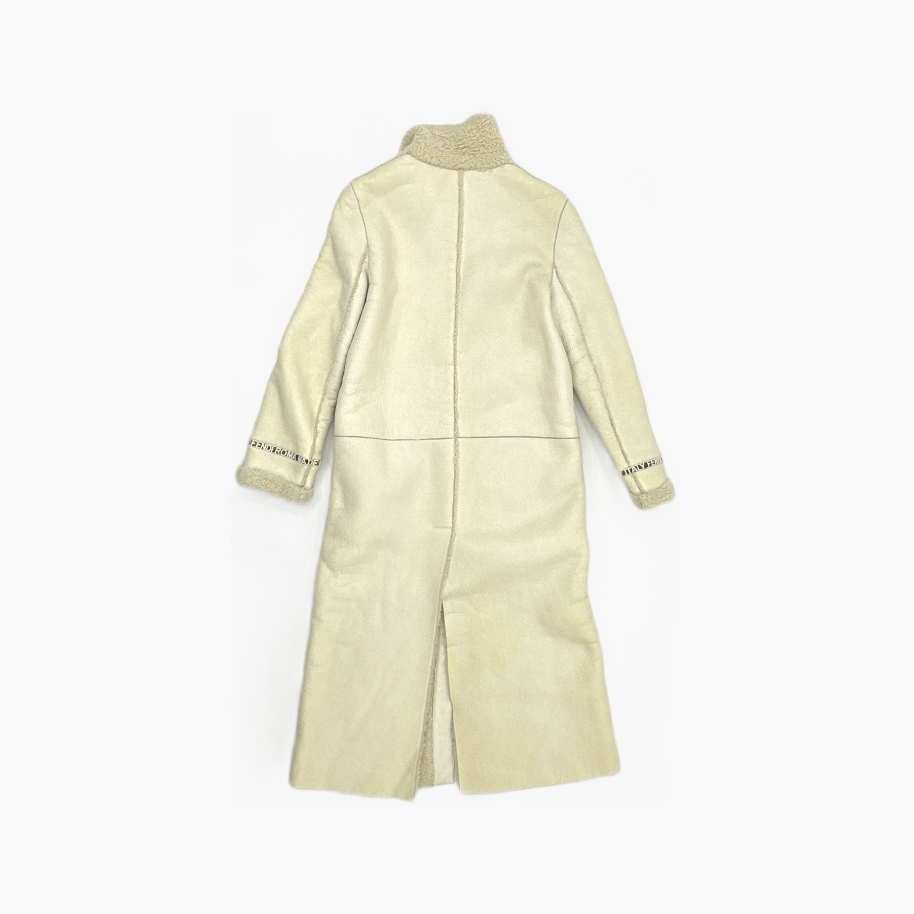 Fendi Fendi Lamb Shearling Long Coat Size 36 Size XS / US 0-2 / IT 36-38 - 2 Thumbnail