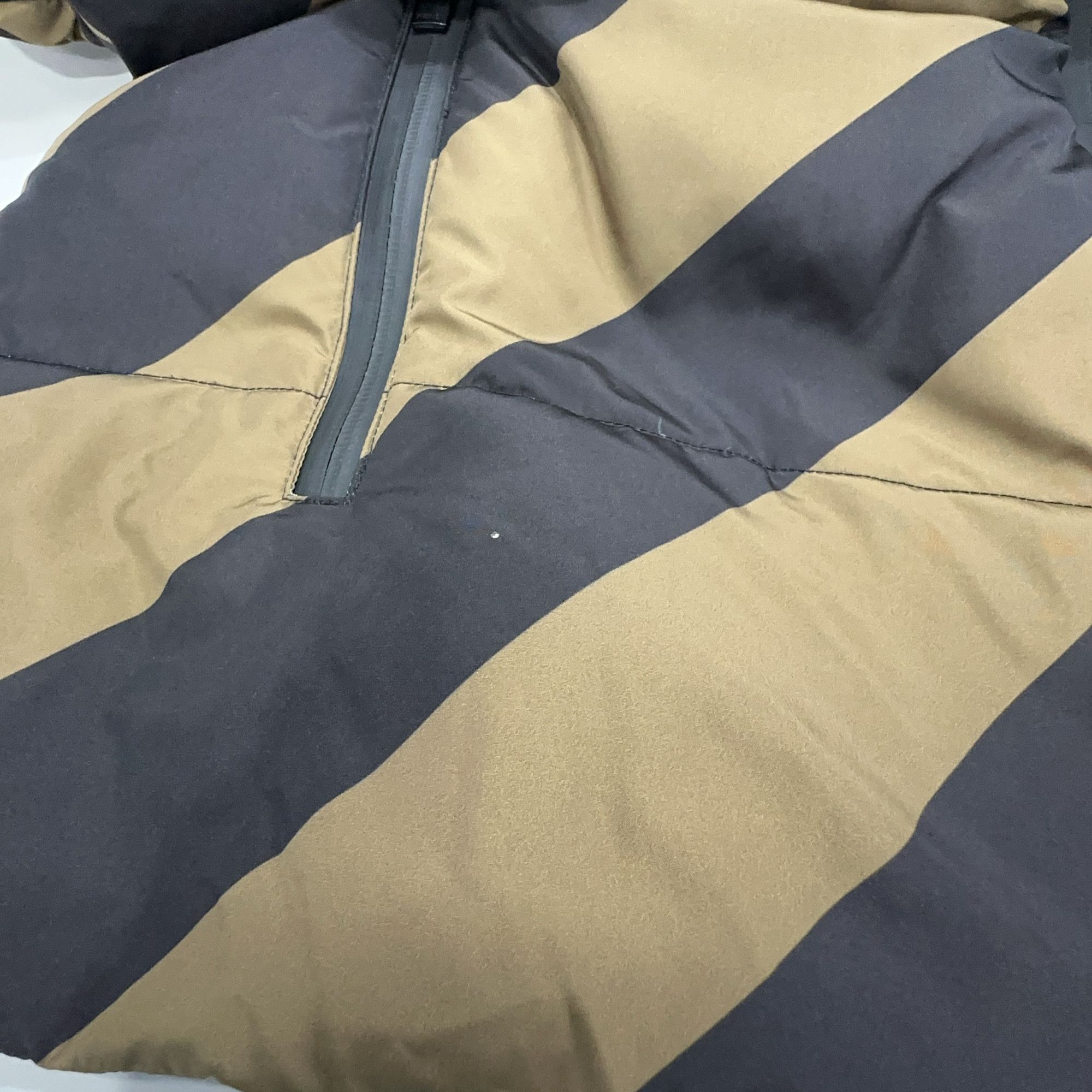 Fendi Fendi Reversible Logo Puffer Jacket Size L Size US L / EU 52-54 / 3 - 8 Thumbnail