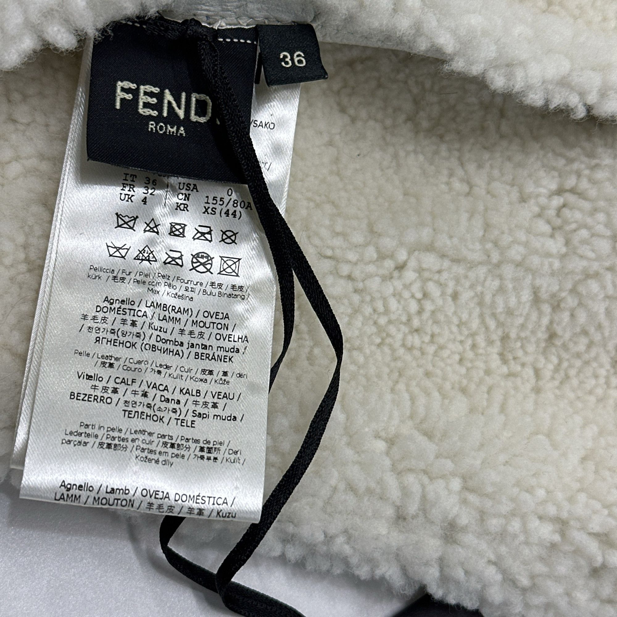 Fendi Fendi Lamb Fur Pullover Jacket Size IT 36 Size XS / US 0-2 / IT 36-38 - 3 Thumbnail