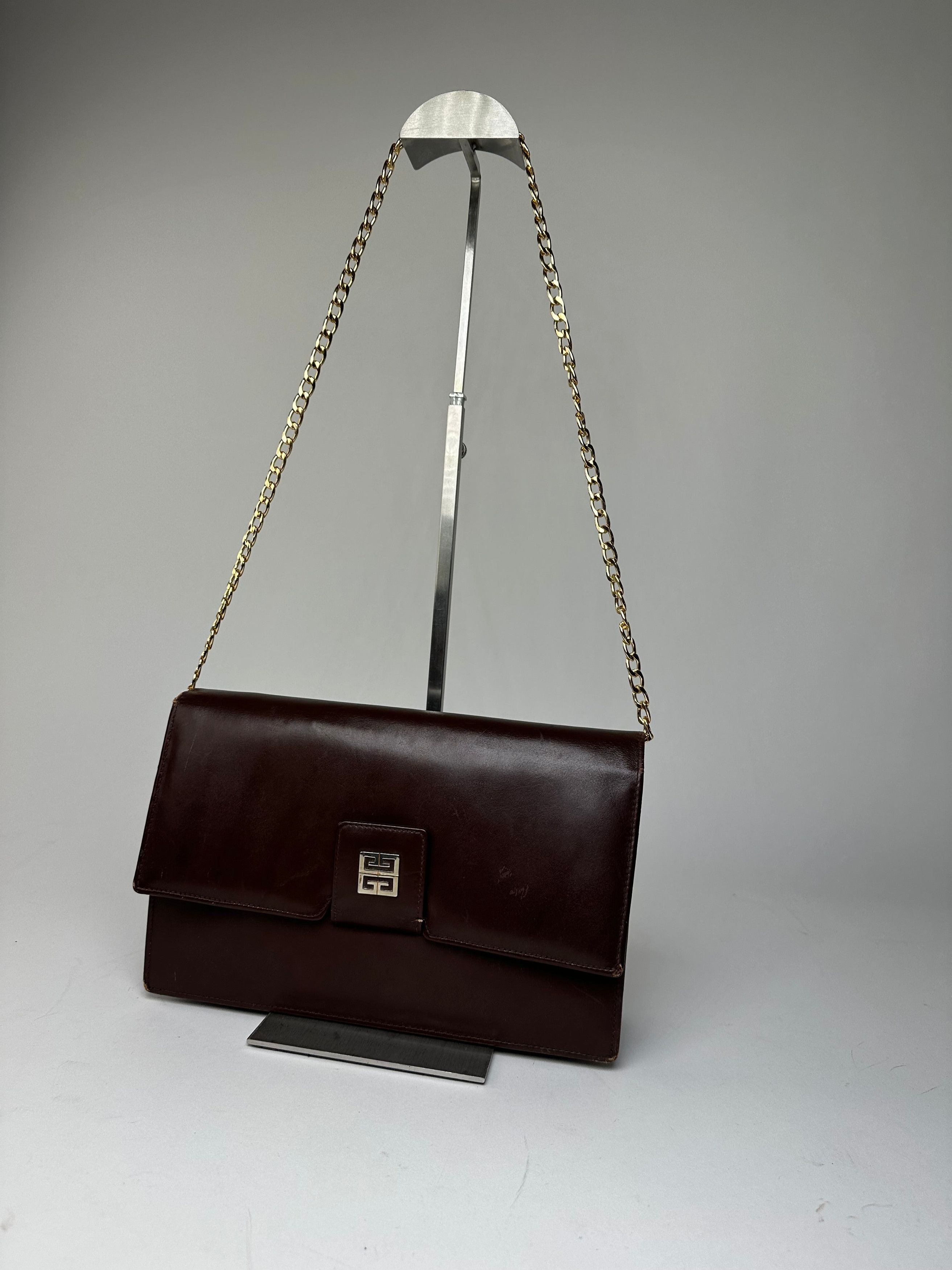 Givenchy Vintage 4G Leather Shoulder Bag Burgundy Size ONE SIZE - 6 Thumbnail