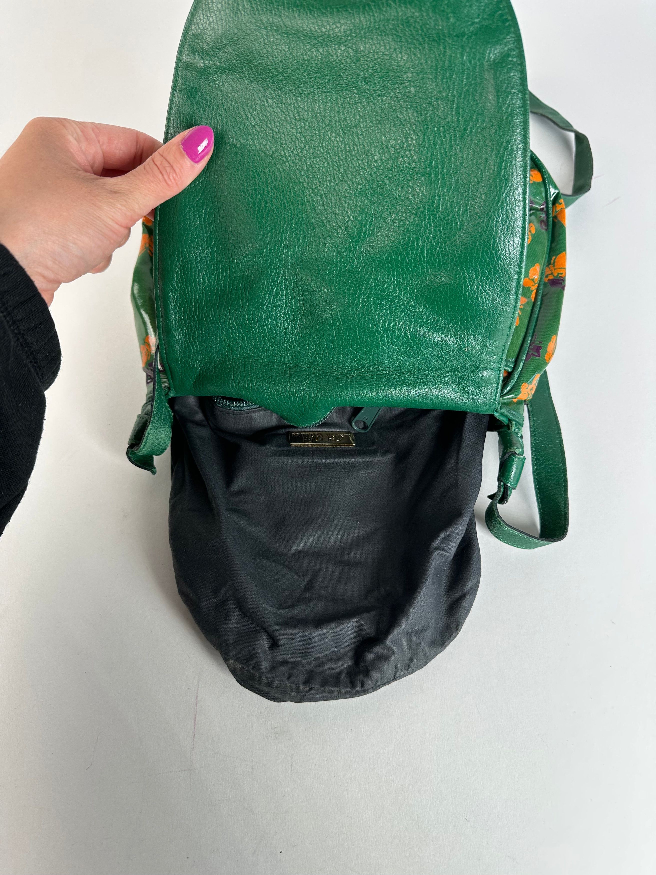 Bottega Veneta Vintage Butterfly Print Patent Shoulder Bag Green Size ONE SIZE - 3 Thumbnail