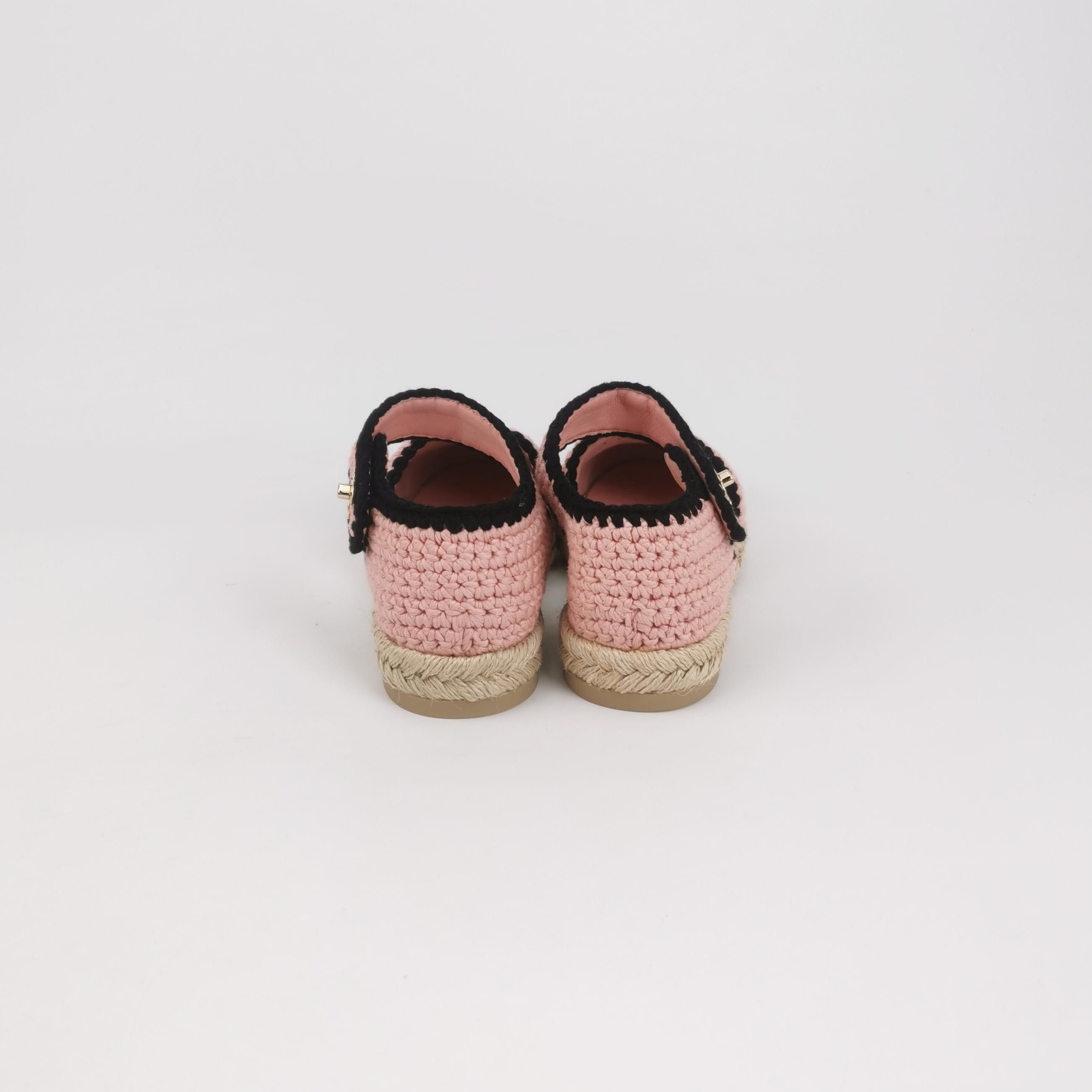 Chanel Chanel Women 5 Flats Size US 5 / IT 35 - 3 Thumbnail