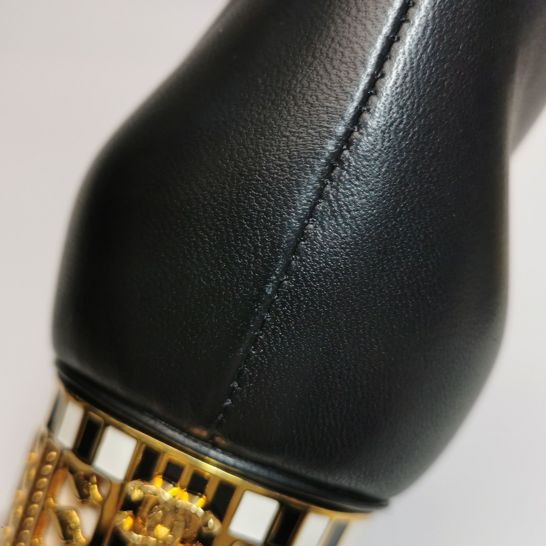 Chanel Chanel Women 8-5 Boots Size US 8.5 / IT 38.5 - 7 Thumbnail