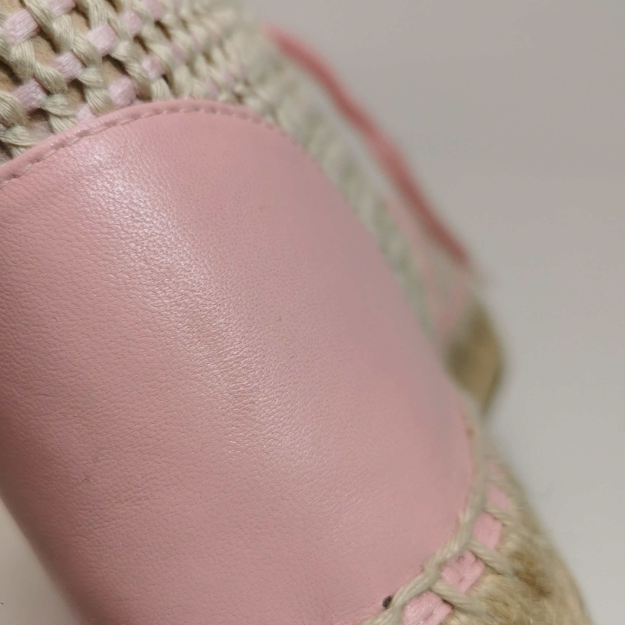 Chanel Chanel Women 6 Lowtop Sneakers Size US 6 / IT 36 - 9 Thumbnail