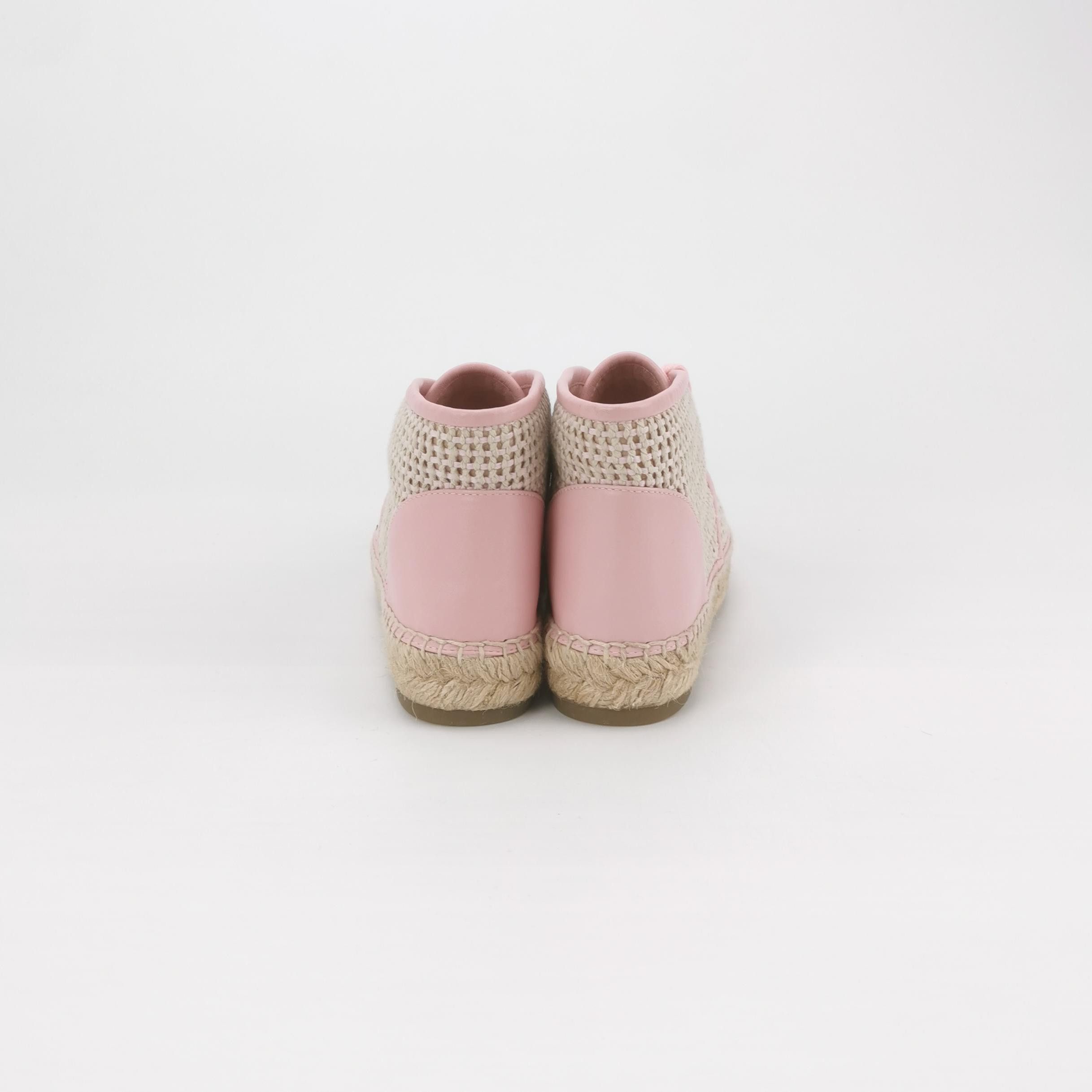 Chanel Chanel Women 6 Lowtop Sneakers Size US 6 / IT 36 - 4 Thumbnail