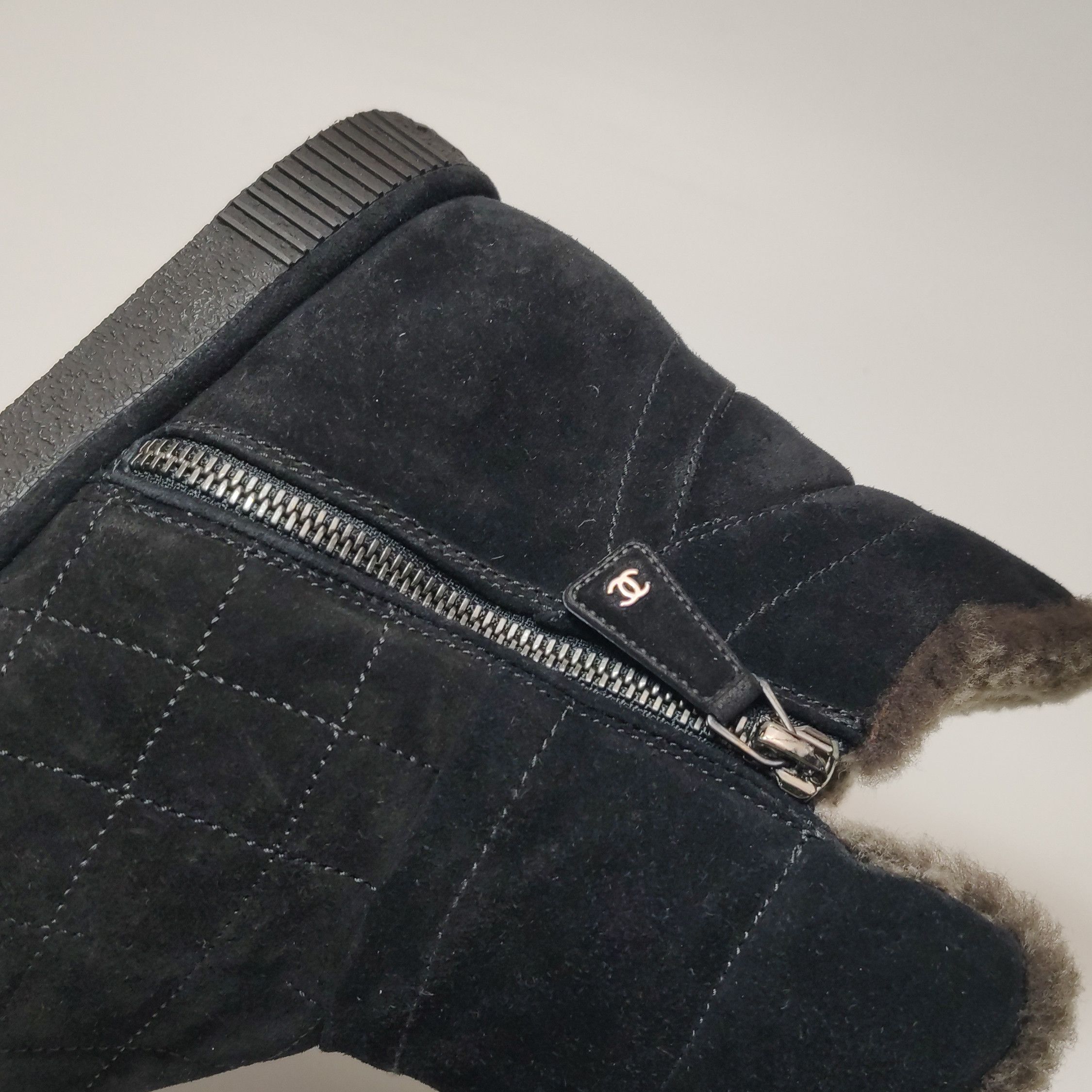 Chanel Chanel Women 9 Boots Size US 9 / IT 39 - 10 Thumbnail