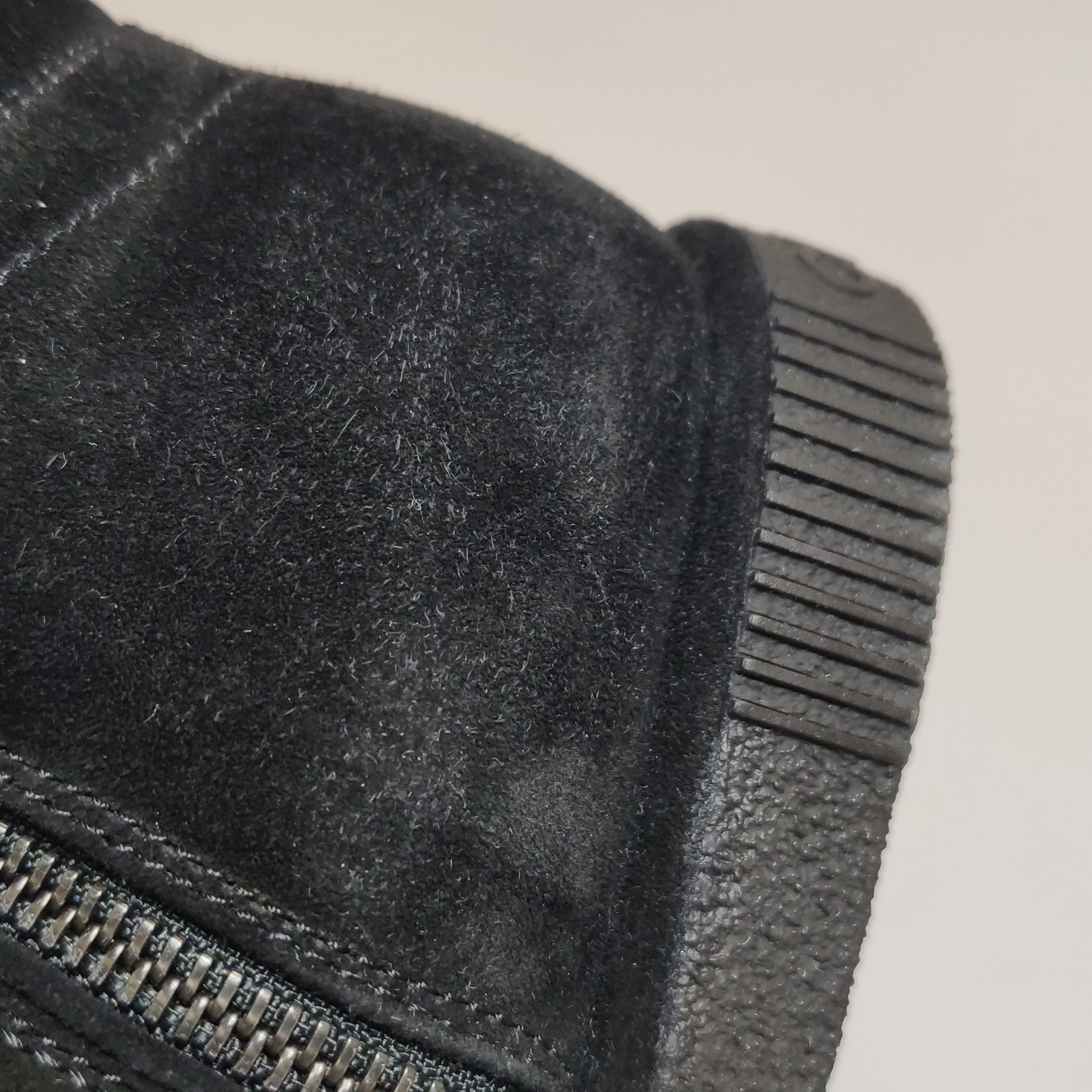 Chanel Chanel Women 9 Boots Size US 9 / IT 39 - 7 Thumbnail