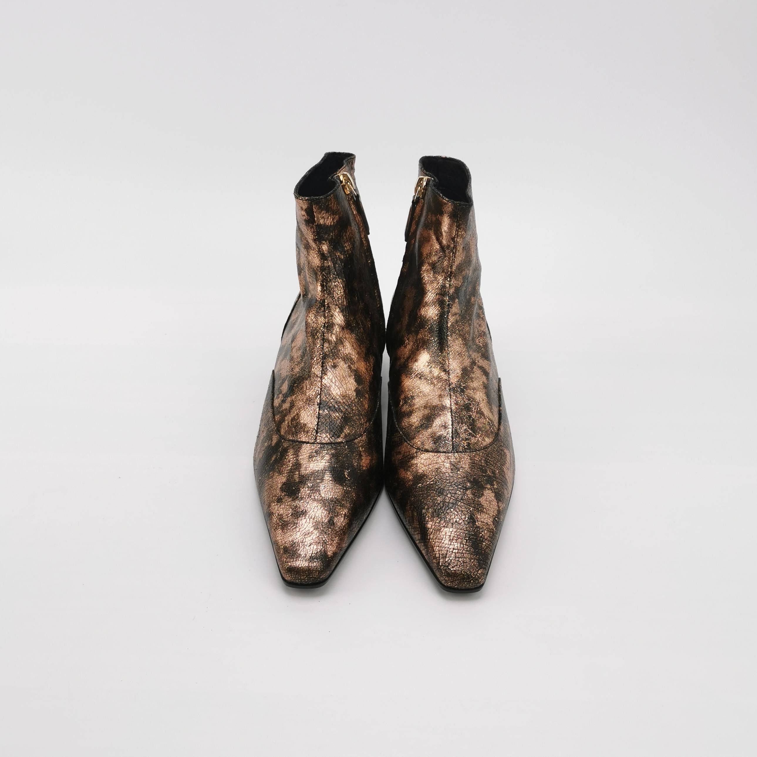 Chanel Chanel Women 8 Boots Size US 8 / IT 38 - 3 Thumbnail