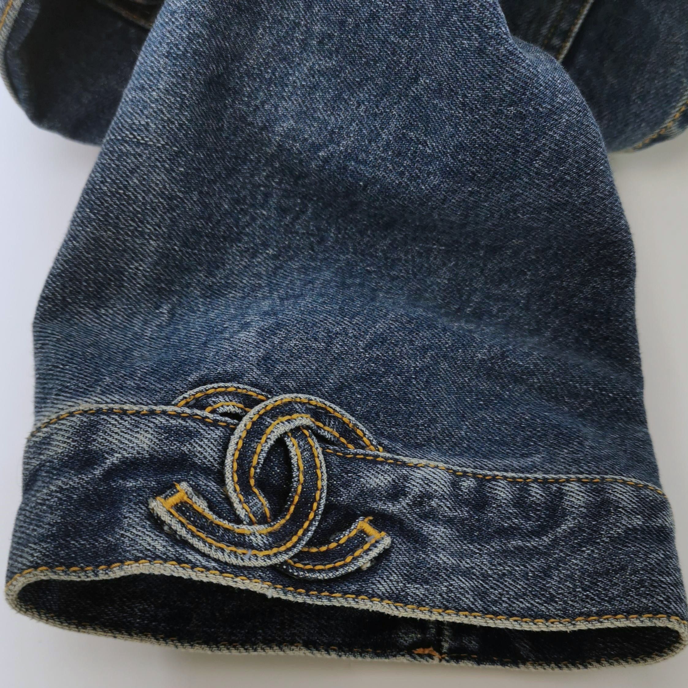 Chanel Chanel Women it_36 Short Sleeve Shirts Size XS / US 0-2 / IT 36-38 - 3 Thumbnail