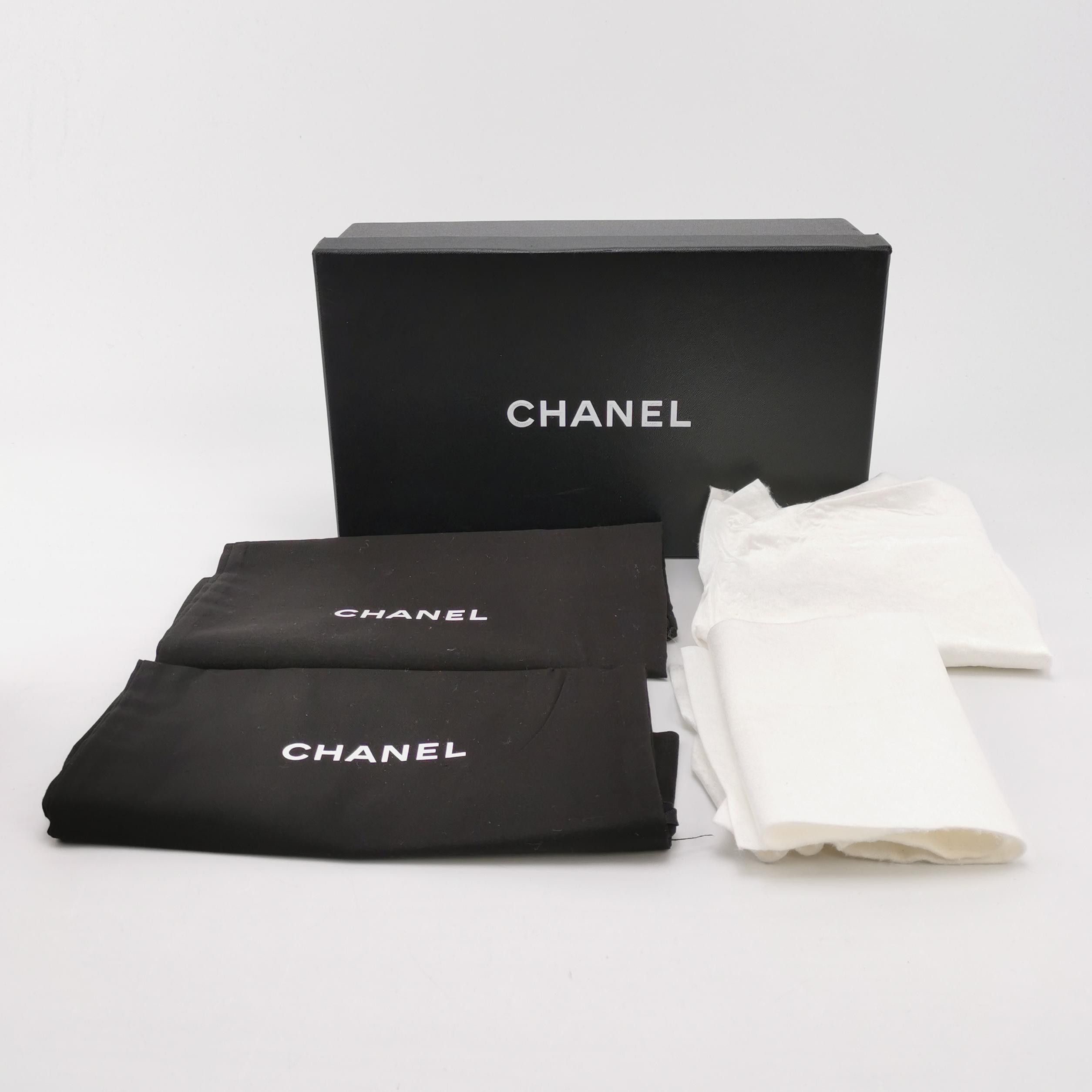 Chanel Chanel Women 7 Flats Size US 7 / IT 37 - 6 Thumbnail