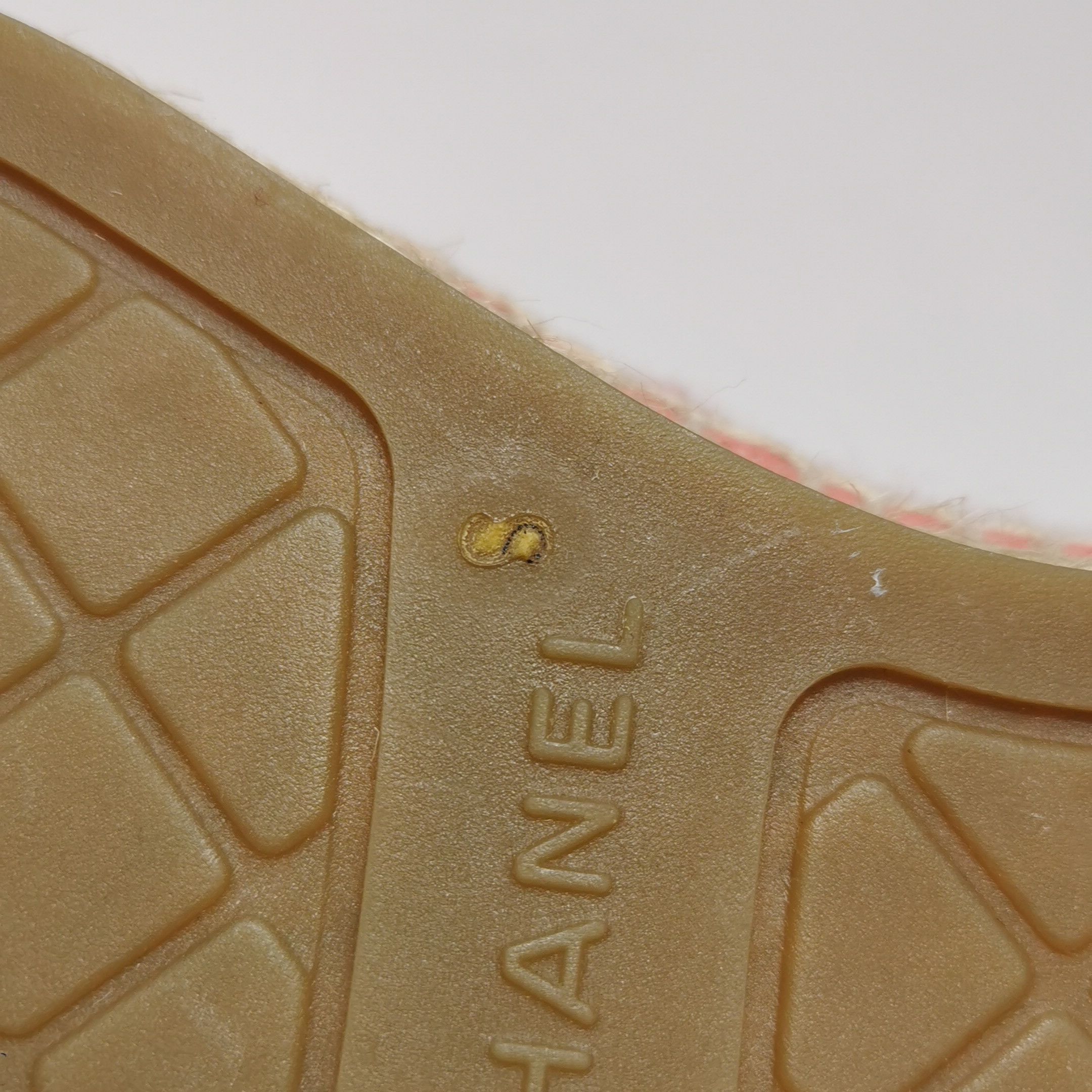 Chanel Chanel Women 7 Flats Size US 7 / IT 37 - 8 Thumbnail