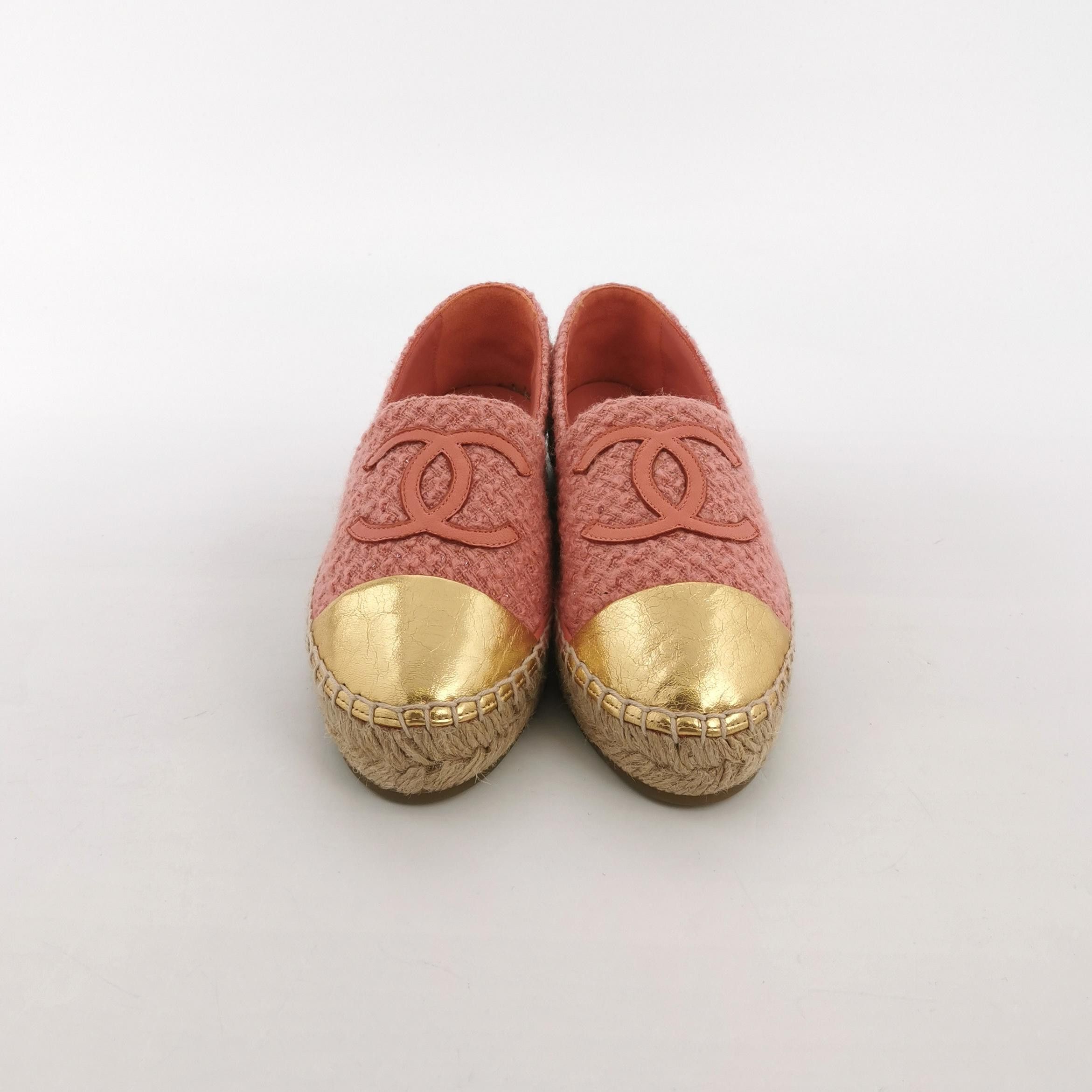Chanel Chanel Women 7 Flats Size US 7 / IT 37 - 3 Thumbnail