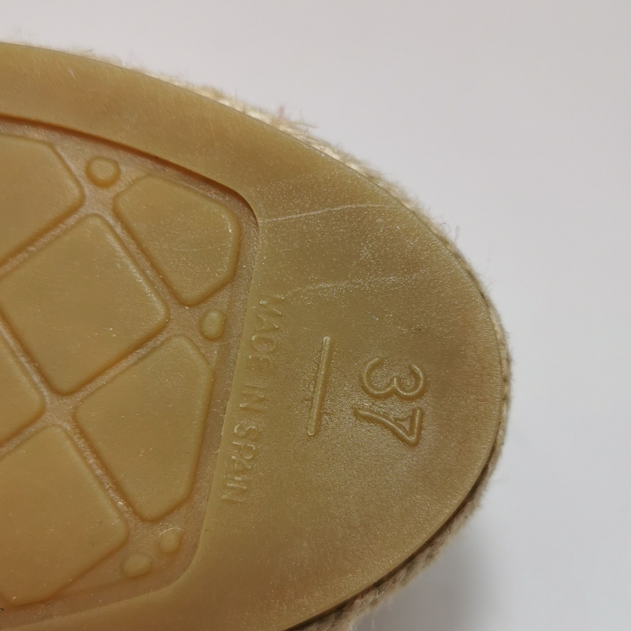 Chanel Chanel Women 7 Flats Size US 7 / IT 37 - 7 Thumbnail
