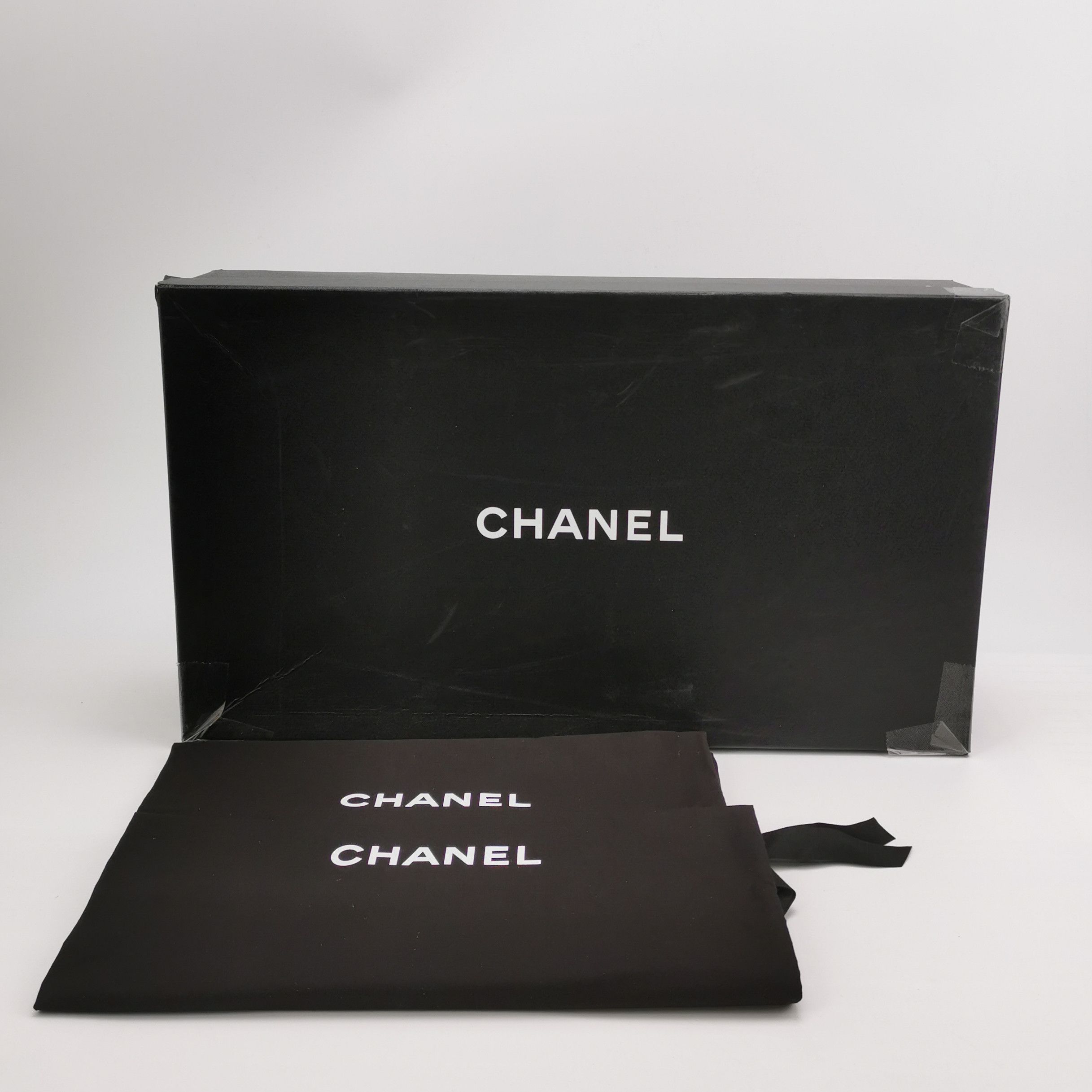 Chanel Chanel Women 7 Boots Size US 7 / IT 37 - 6 Thumbnail