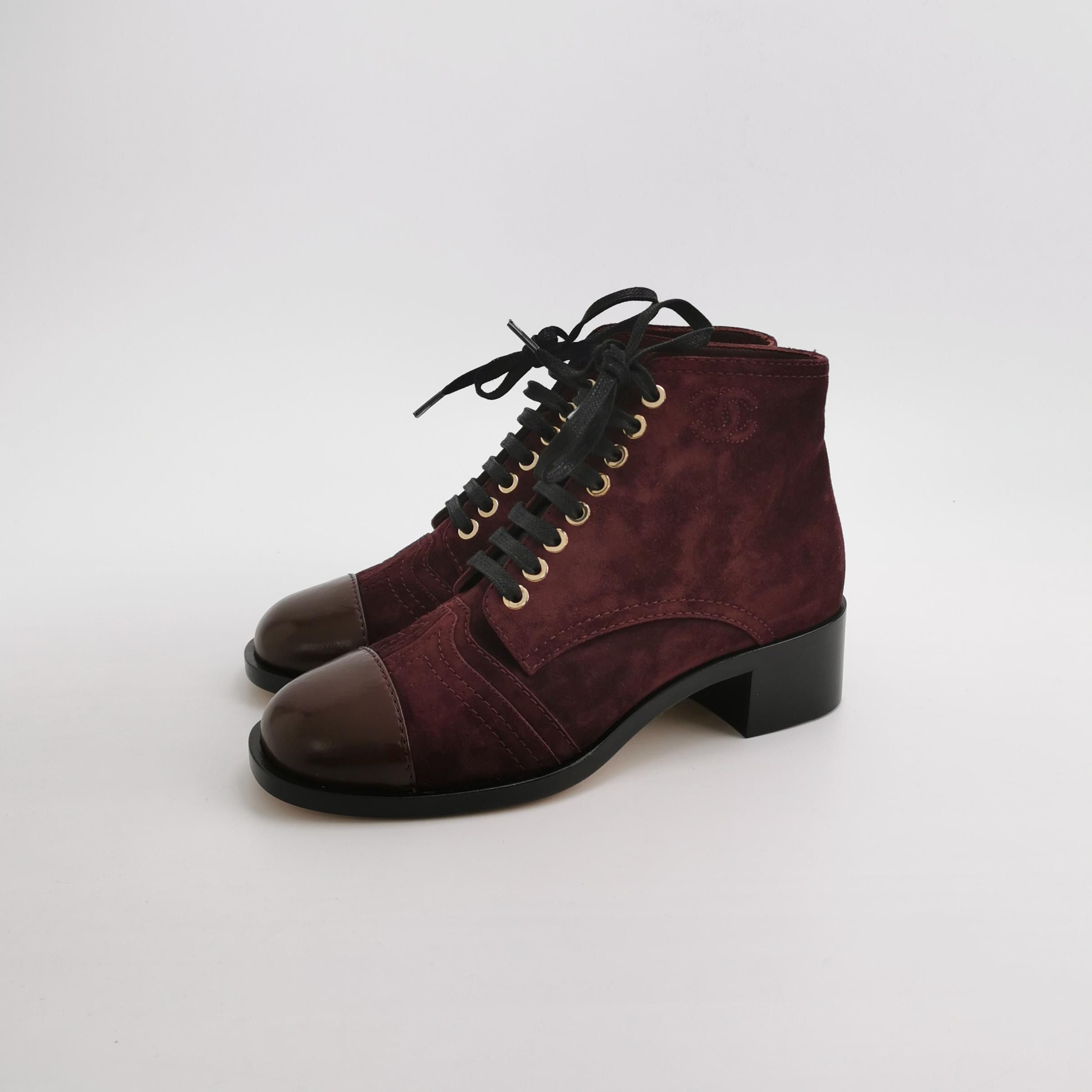 Chanel Chanel Women 5-5 Boots Size US 5.5 / IT 35.5 - 2 Thumbnail