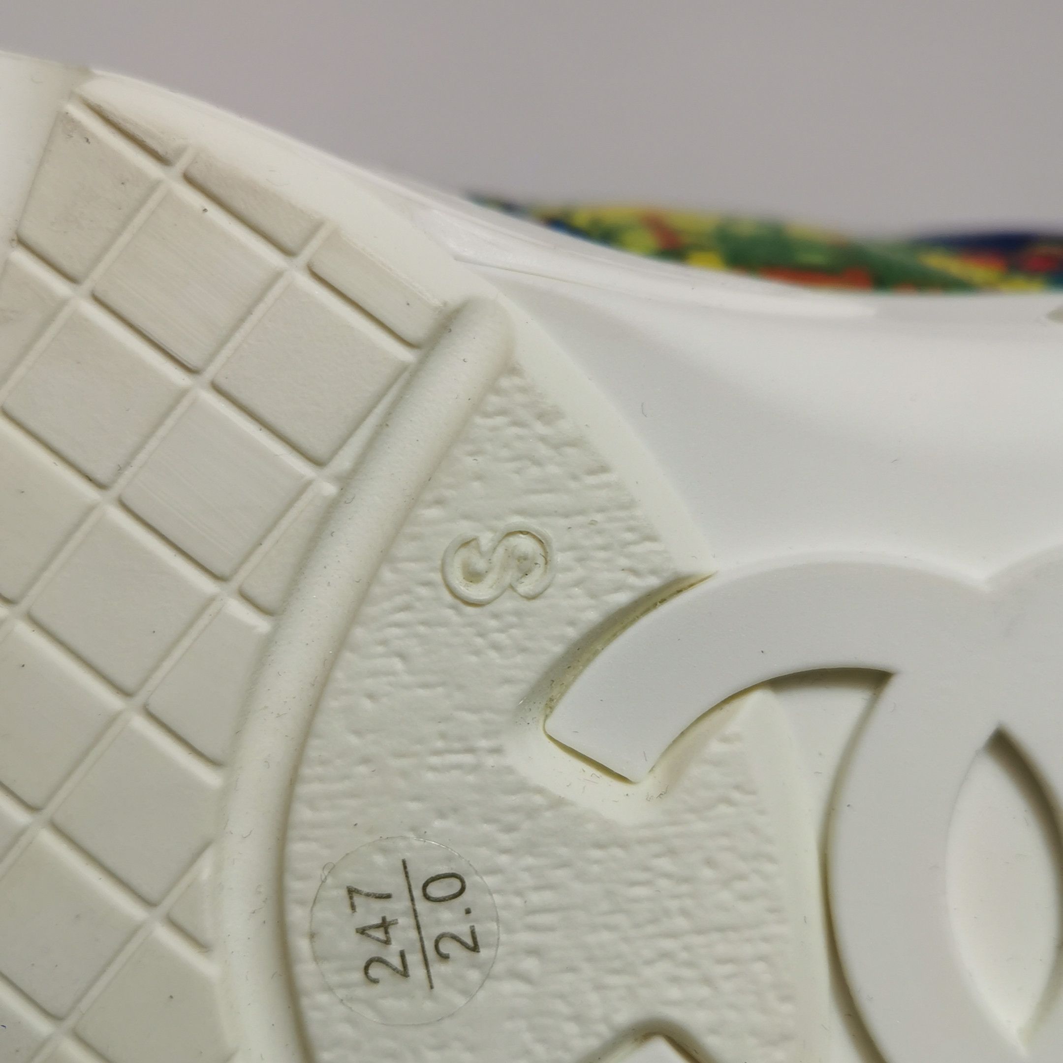 Chanel Chanel Women 9-5 Lowtop Sneakers Size US 9.5 / IT 39.5 - 9 Thumbnail