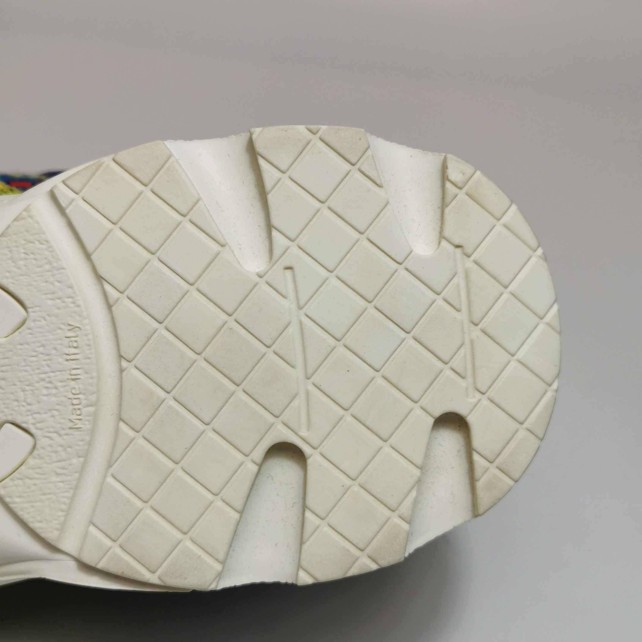 Chanel Chanel Women 9-5 Lowtop Sneakers Size US 9.5 / IT 39.5 - 8 Thumbnail