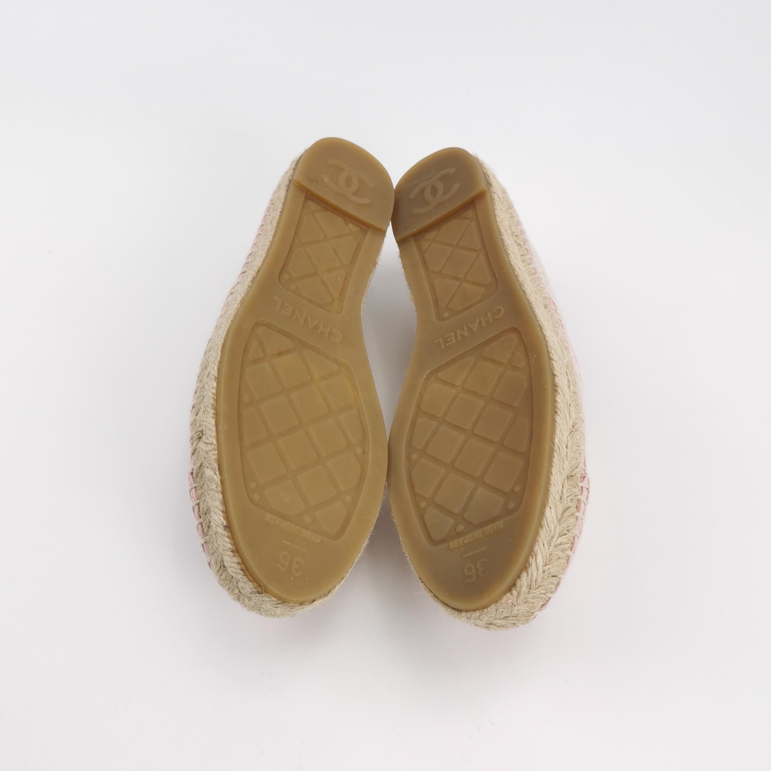 Chanel Chanel Women 6 Lowtop Sneakers Size US 6 / IT 36 - 5 Thumbnail