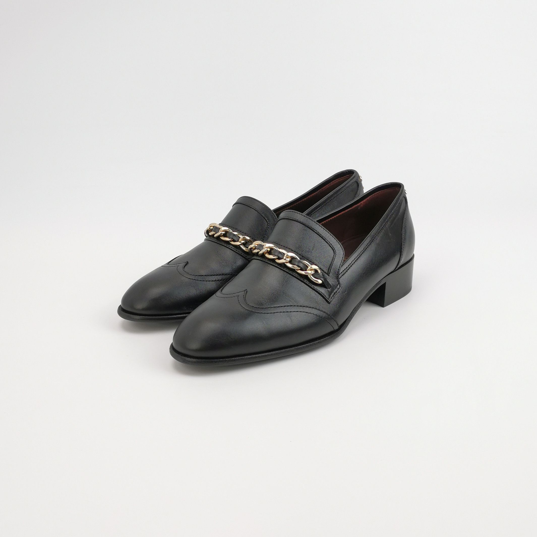Chanel Chanel Women 8 Flats Size US 8 / IT 38 - 2 Thumbnail