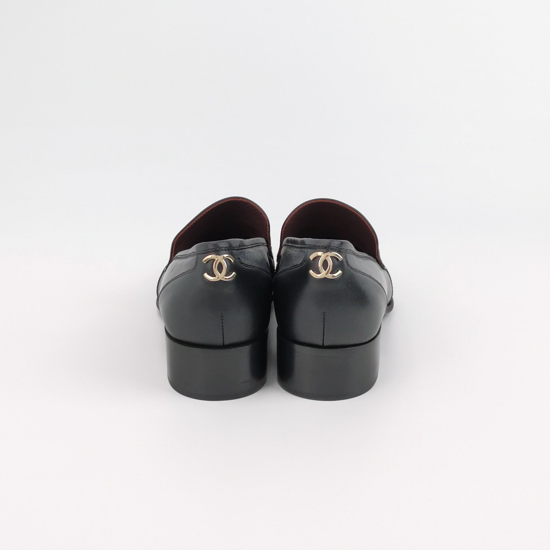 Chanel Chanel Women 8 Flats Size US 8 / IT 38 - 4 Thumbnail