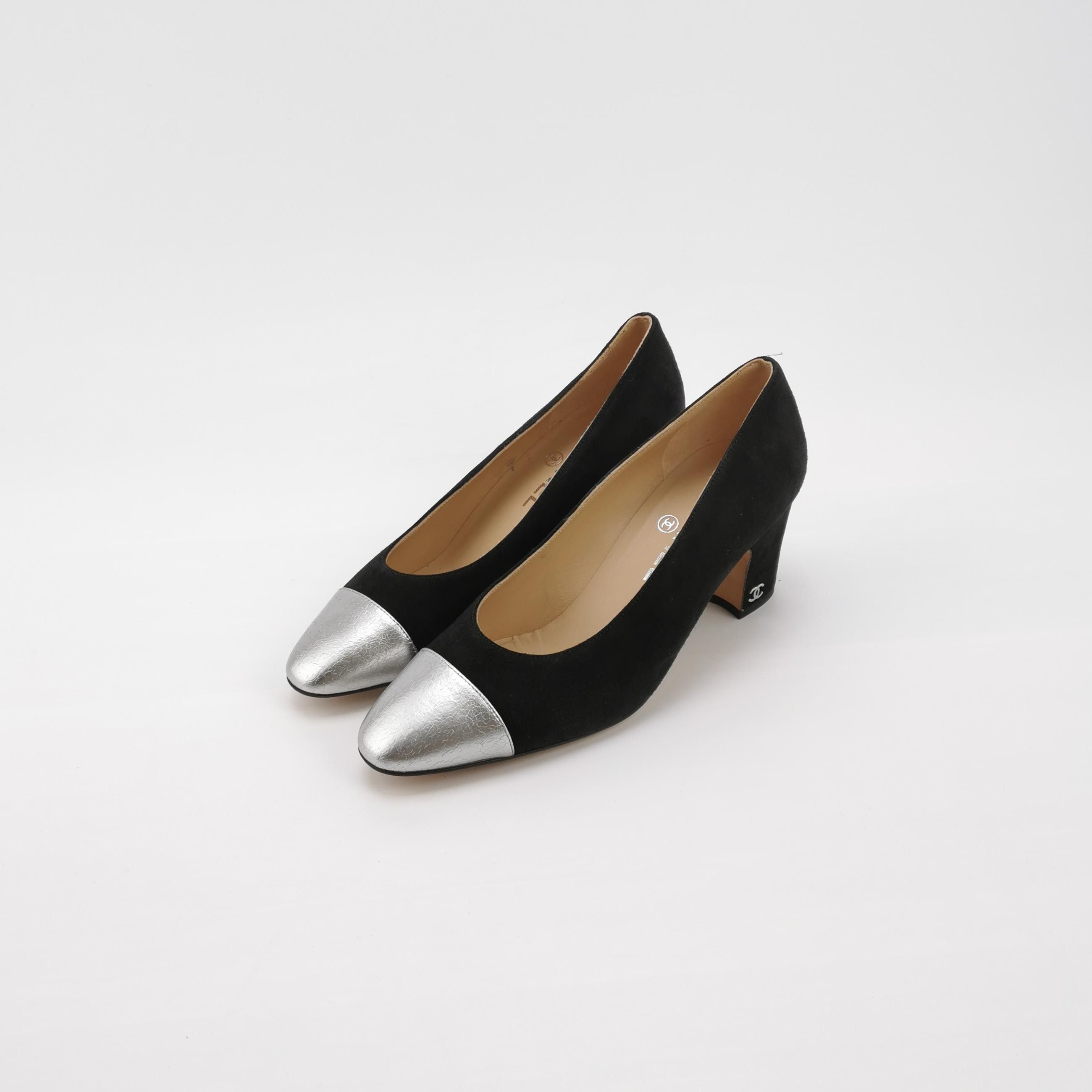 Chanel Chanel Women 7 Heels Size US 7 / IT 37 - 2 Thumbnail