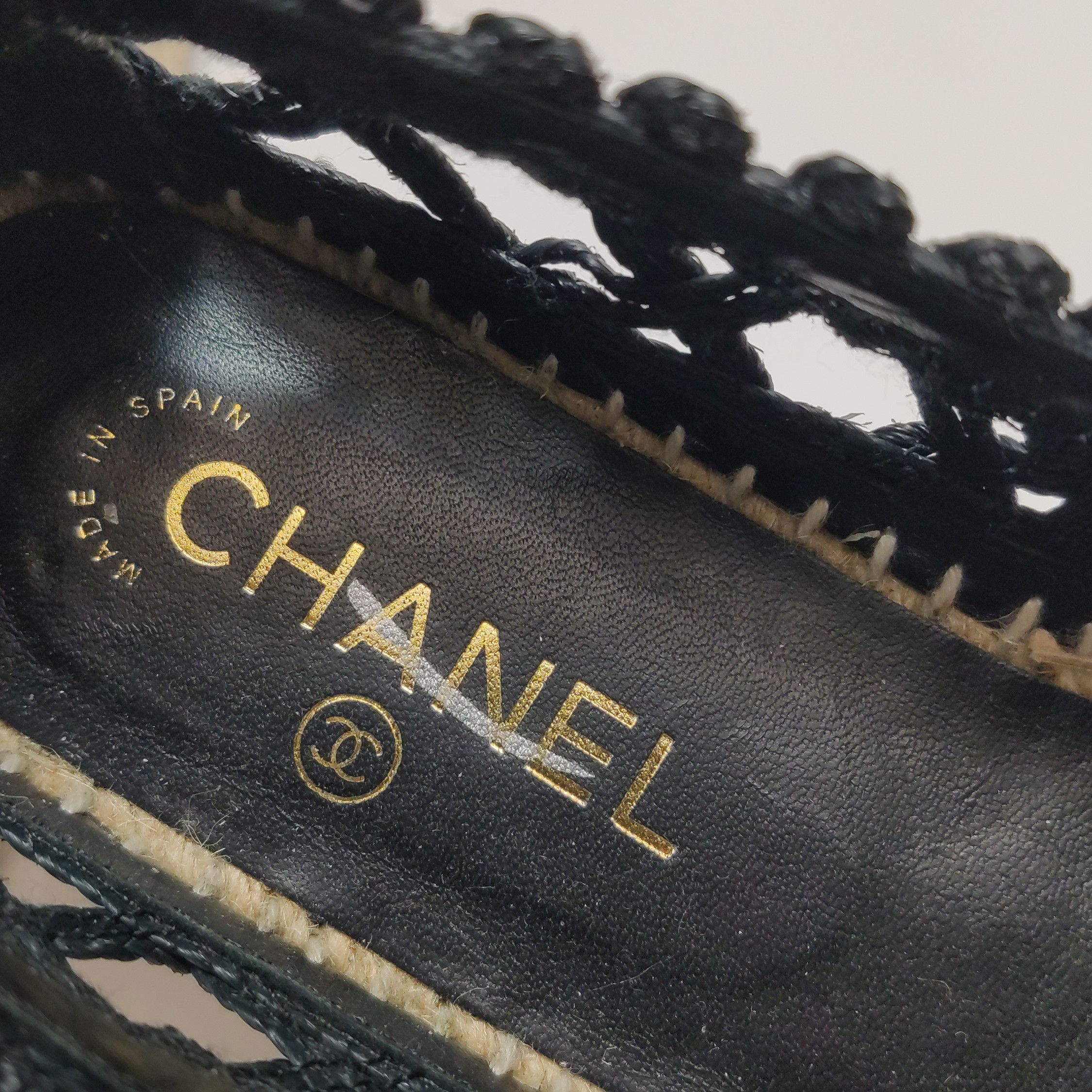 Chanel Chanel Women 10 Flats Size US 10 / IT 40 - 11 Thumbnail