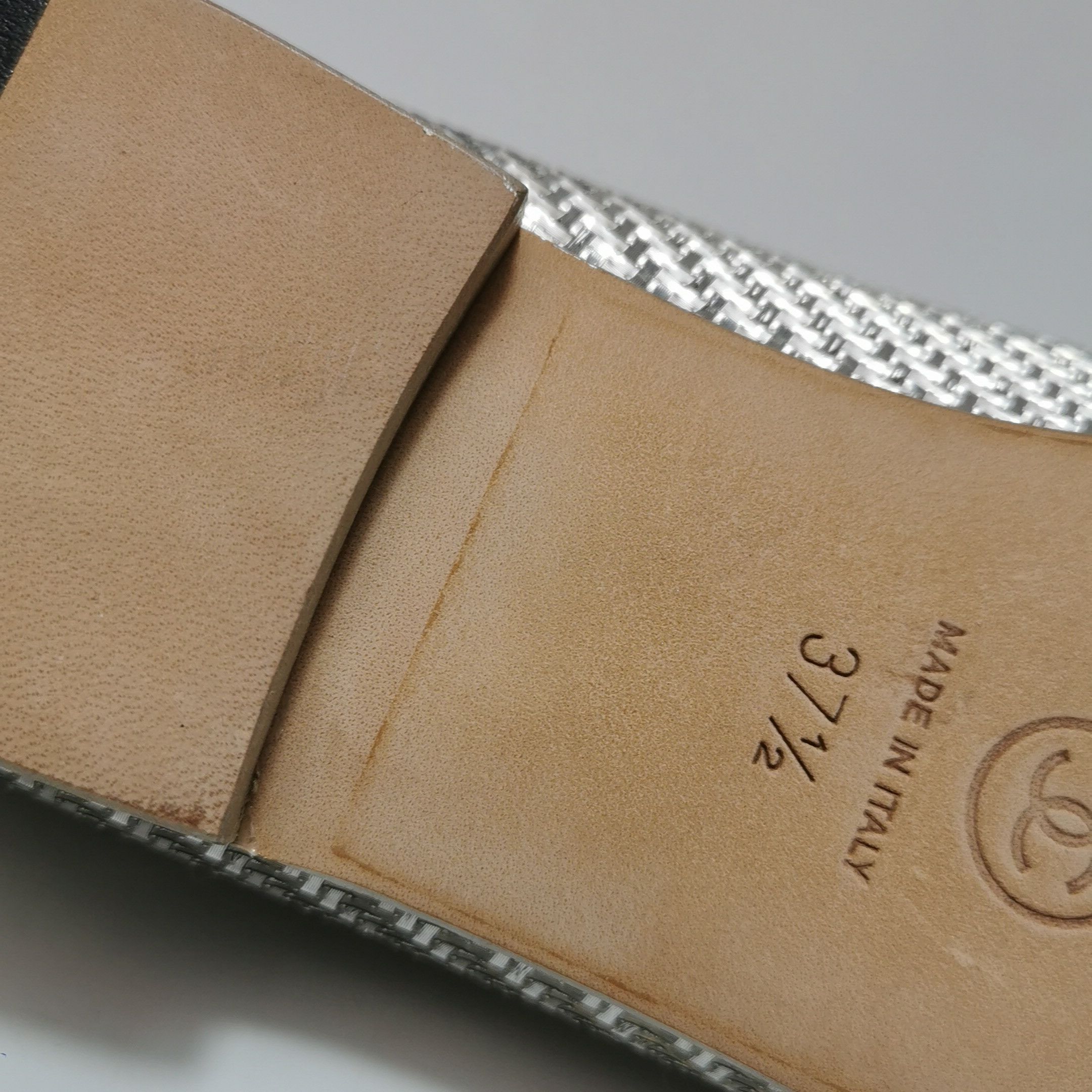 Chanel Chanel Women 7 Flats Size US 7 / IT 37 - 8 Thumbnail