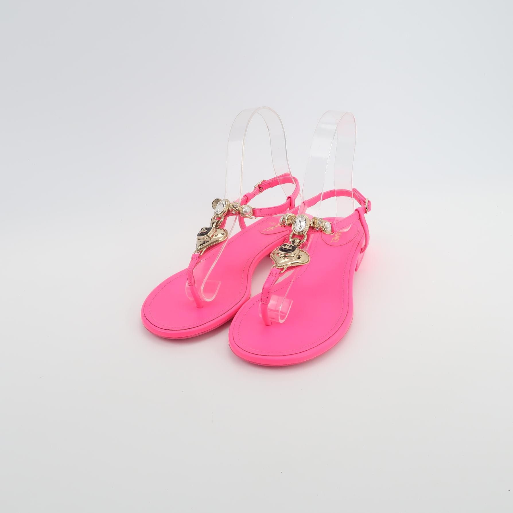 Chanel Chanel Women 7 Sandals Size US 7 / IT 37 - 2 Thumbnail