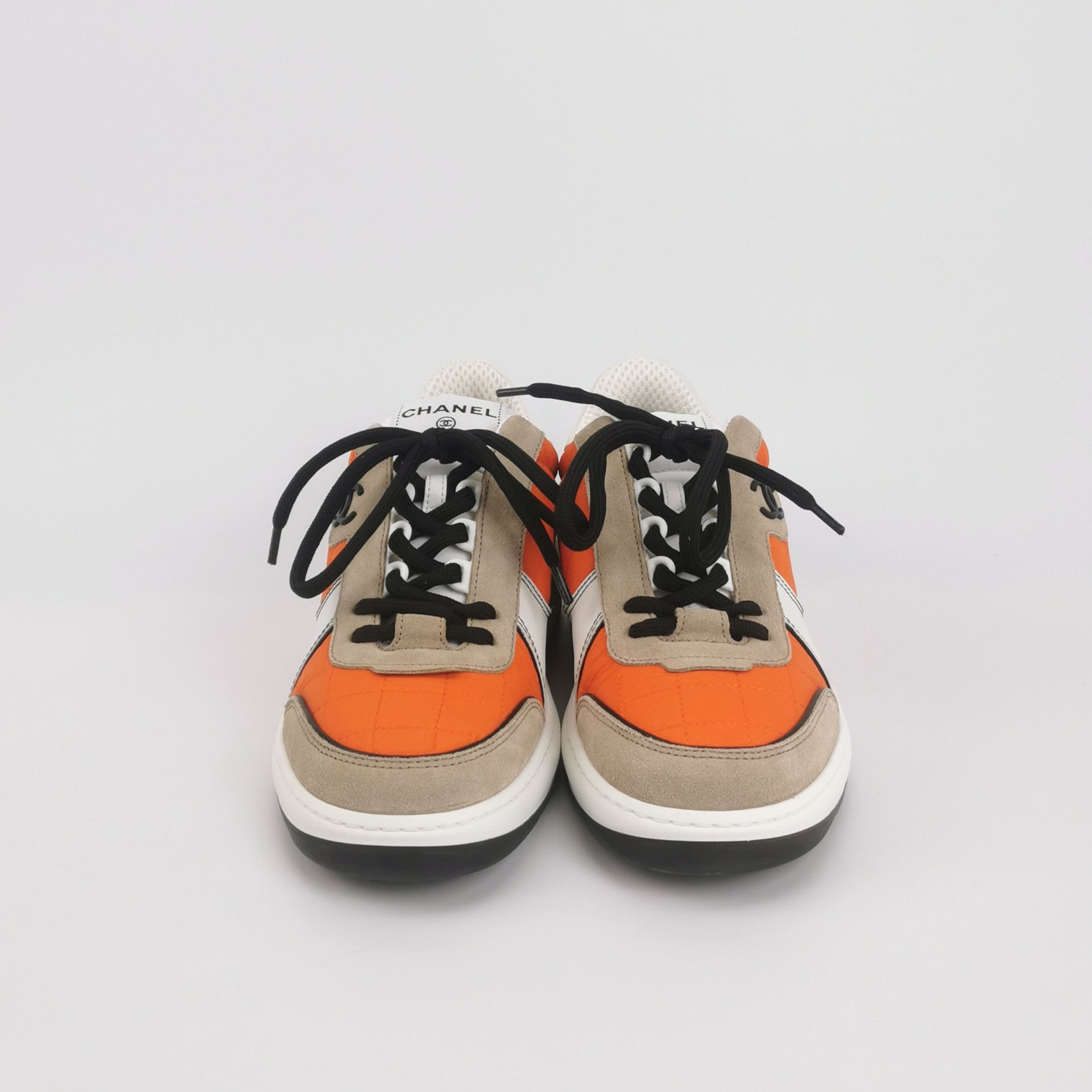 Chanel Chanel Women 6-5 Lowtop Sneakers Size US 6.5 / IT 36.5 - 3 Thumbnail