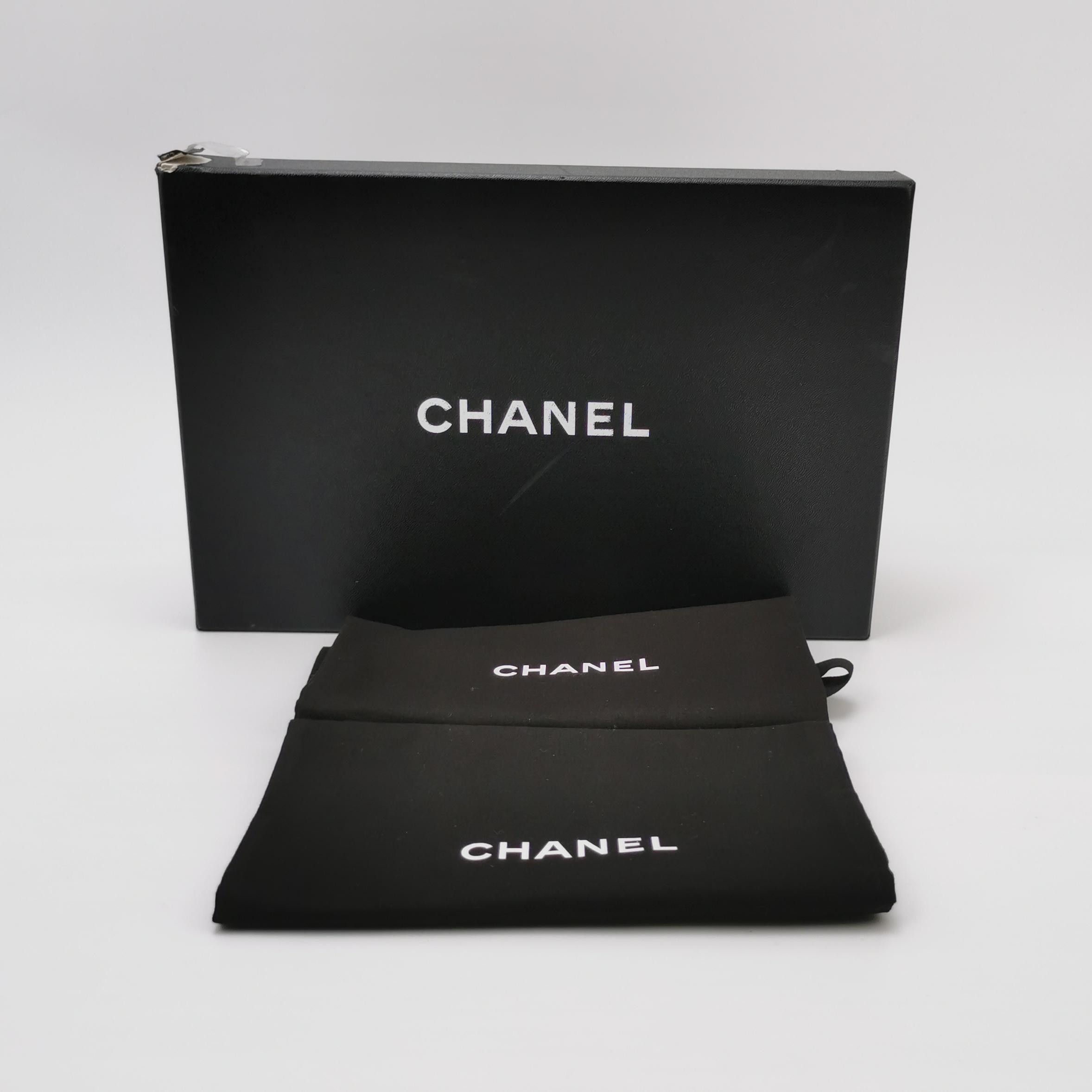 Chanel Chanel Women 6-5 Flats Size US 6.5 / IT 36.5 - 6 Thumbnail