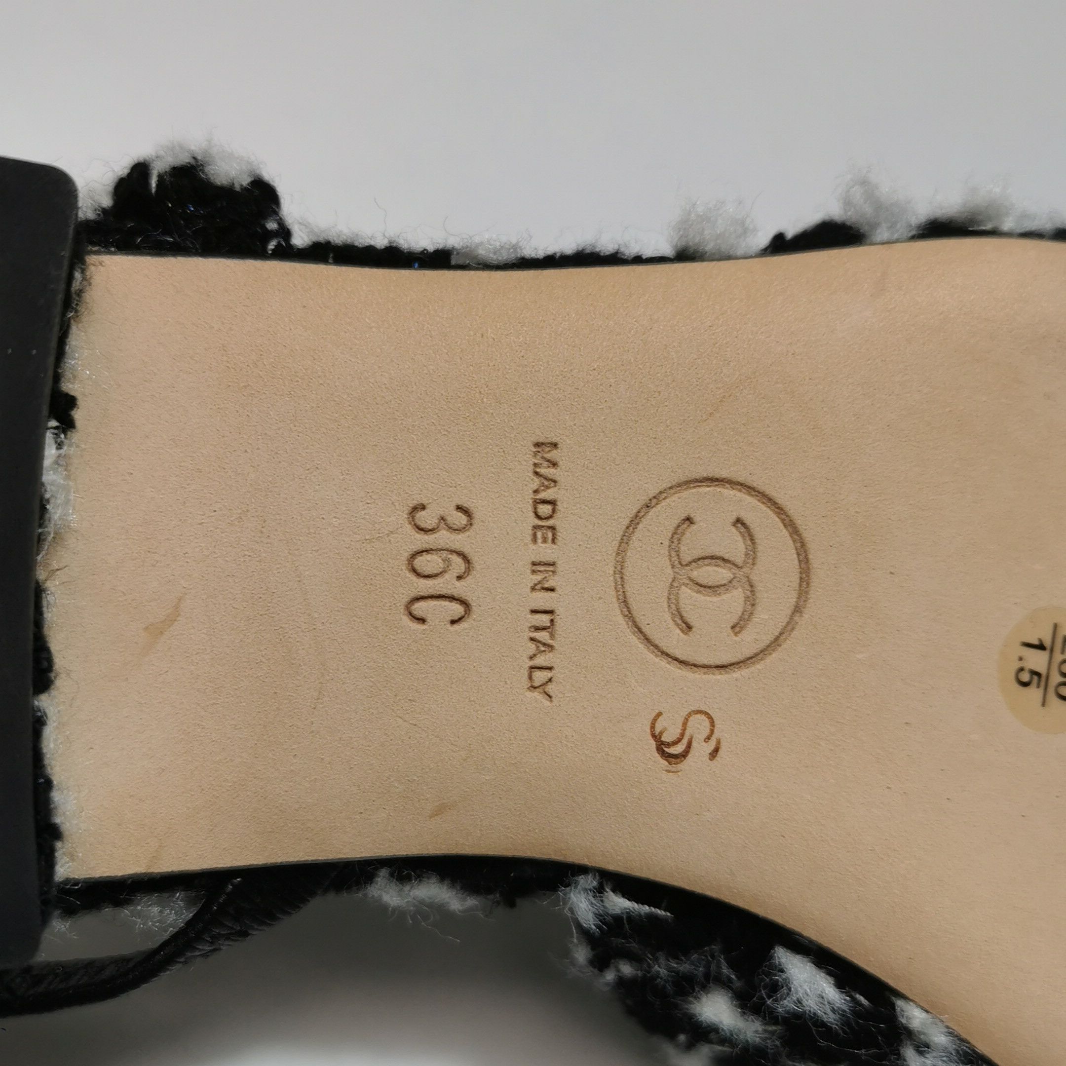 Chanel Chanel Women 6 Flats Size US 6 / IT 36 - 9 Thumbnail
