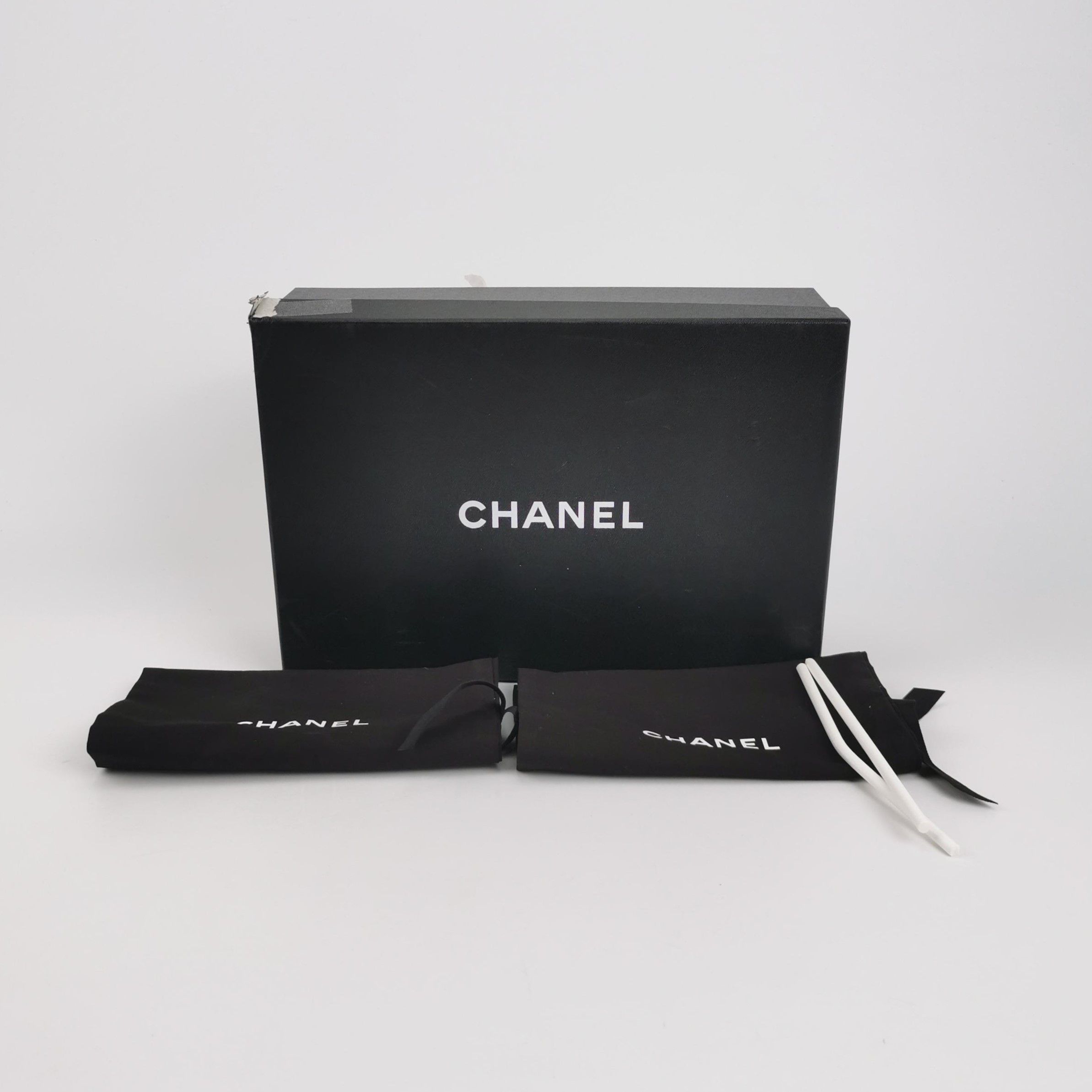 Chanel Chanel Women 5-5 Flats Size US 5.5 / IT 35.5 - 5 Thumbnail