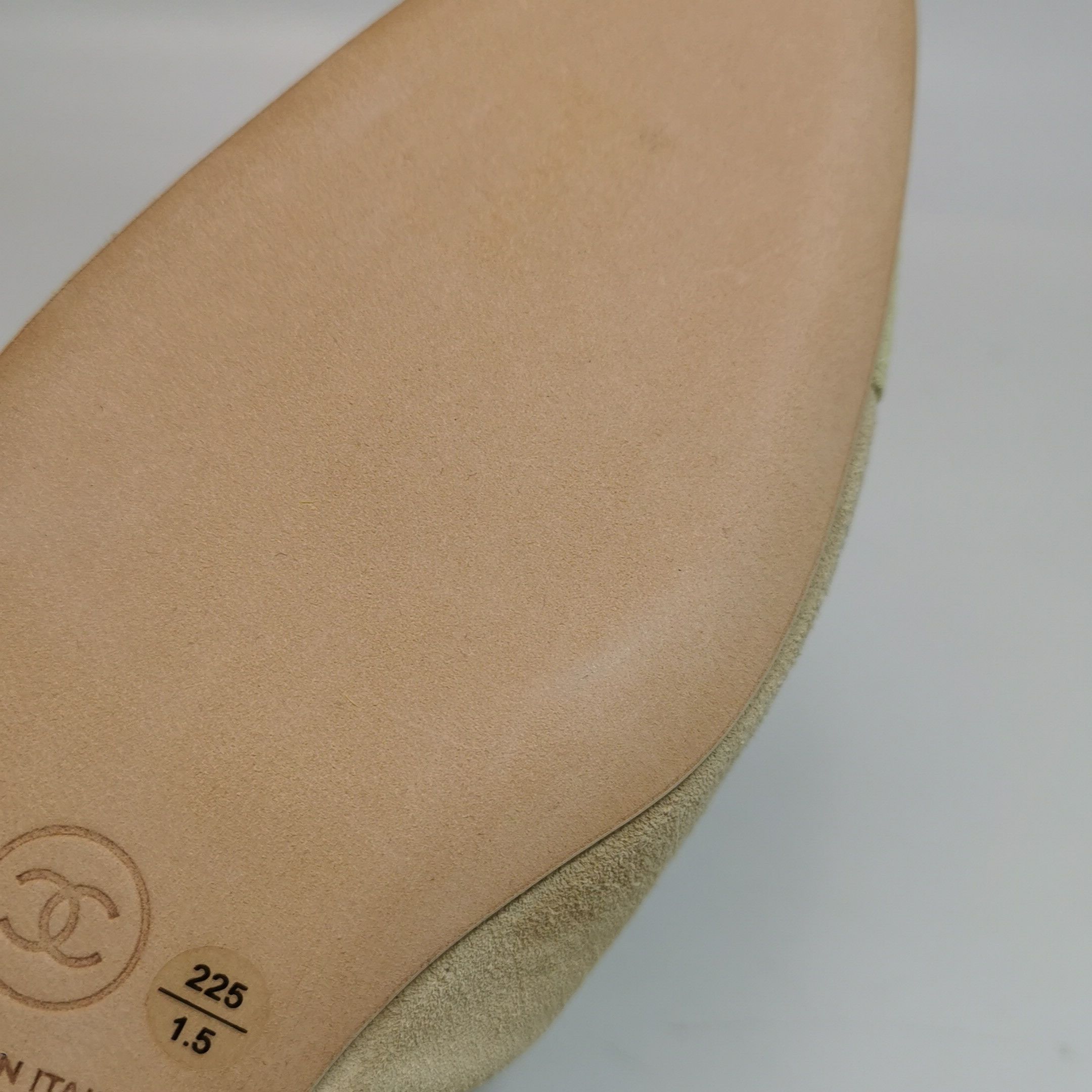 Chanel Chanel Women 5-5 Flats Size US 5.5 / IT 35.5 - 7 Thumbnail